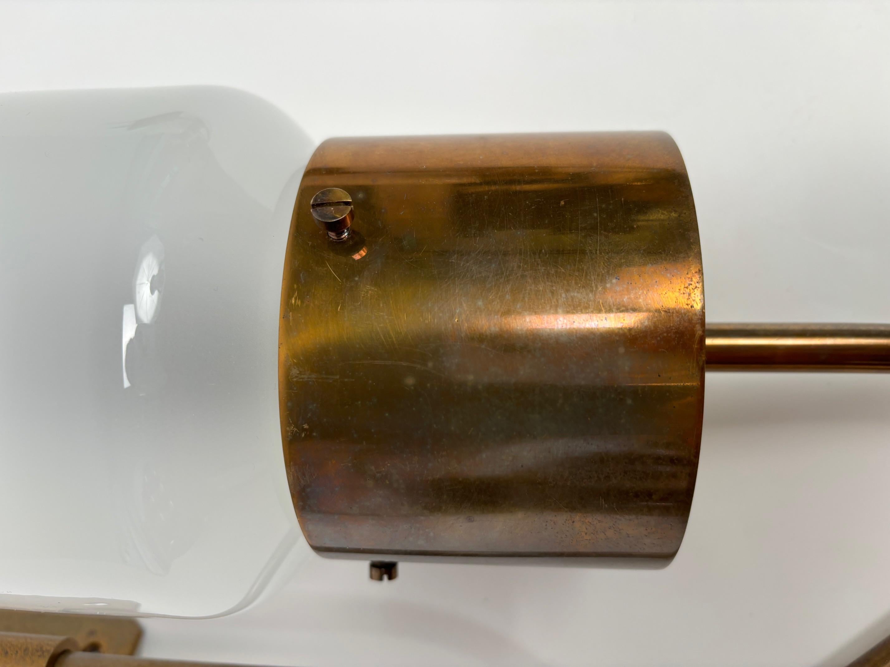Pair of LP10 Wall Lights by Luigi Caccia Dominioni, Azucena Bidone (Old Version) In Good Condition In Argelato, BO