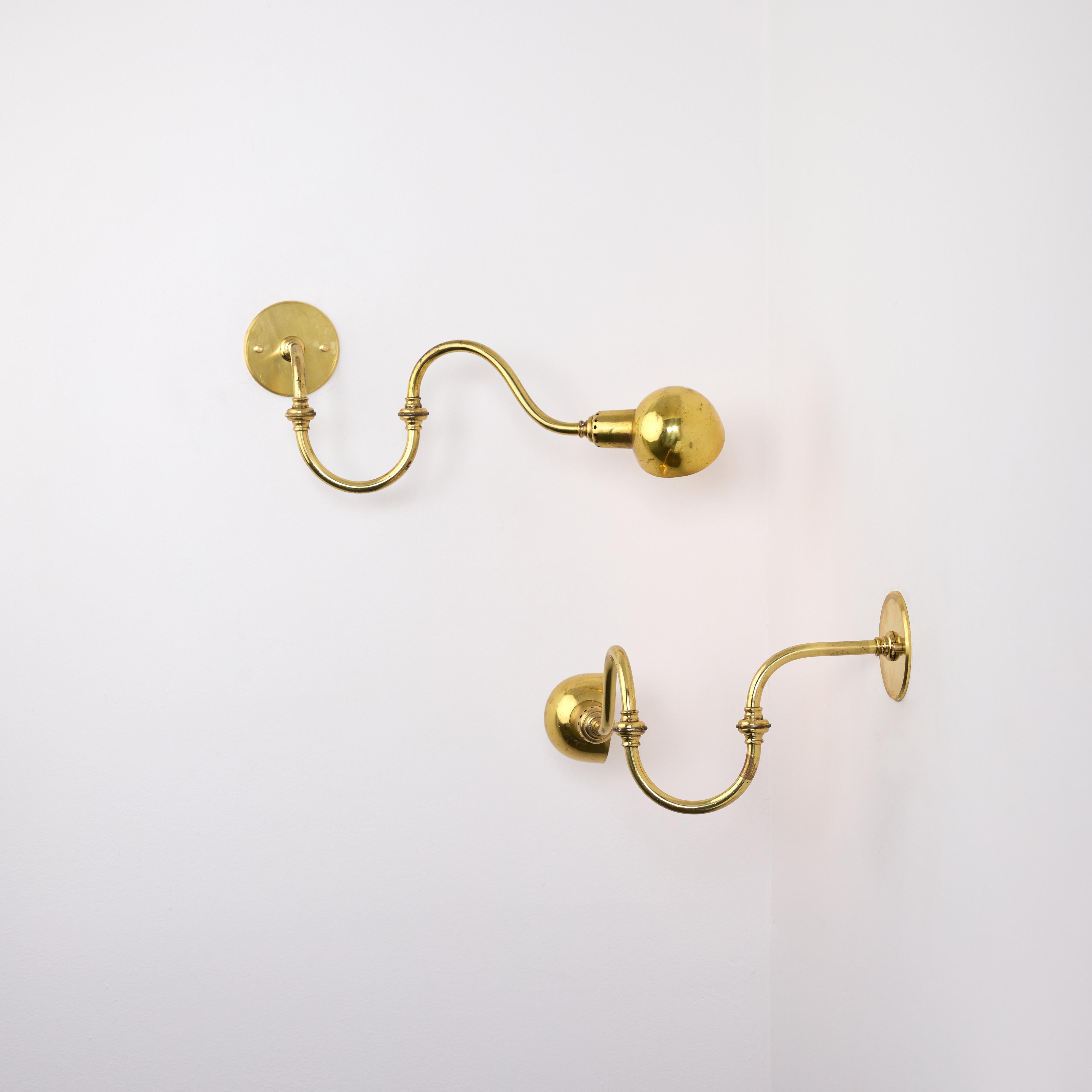 Patinated Pair of LP15 'Tromba' Sconces by Luigi Caccia Dominioni for Azucena For Sale
