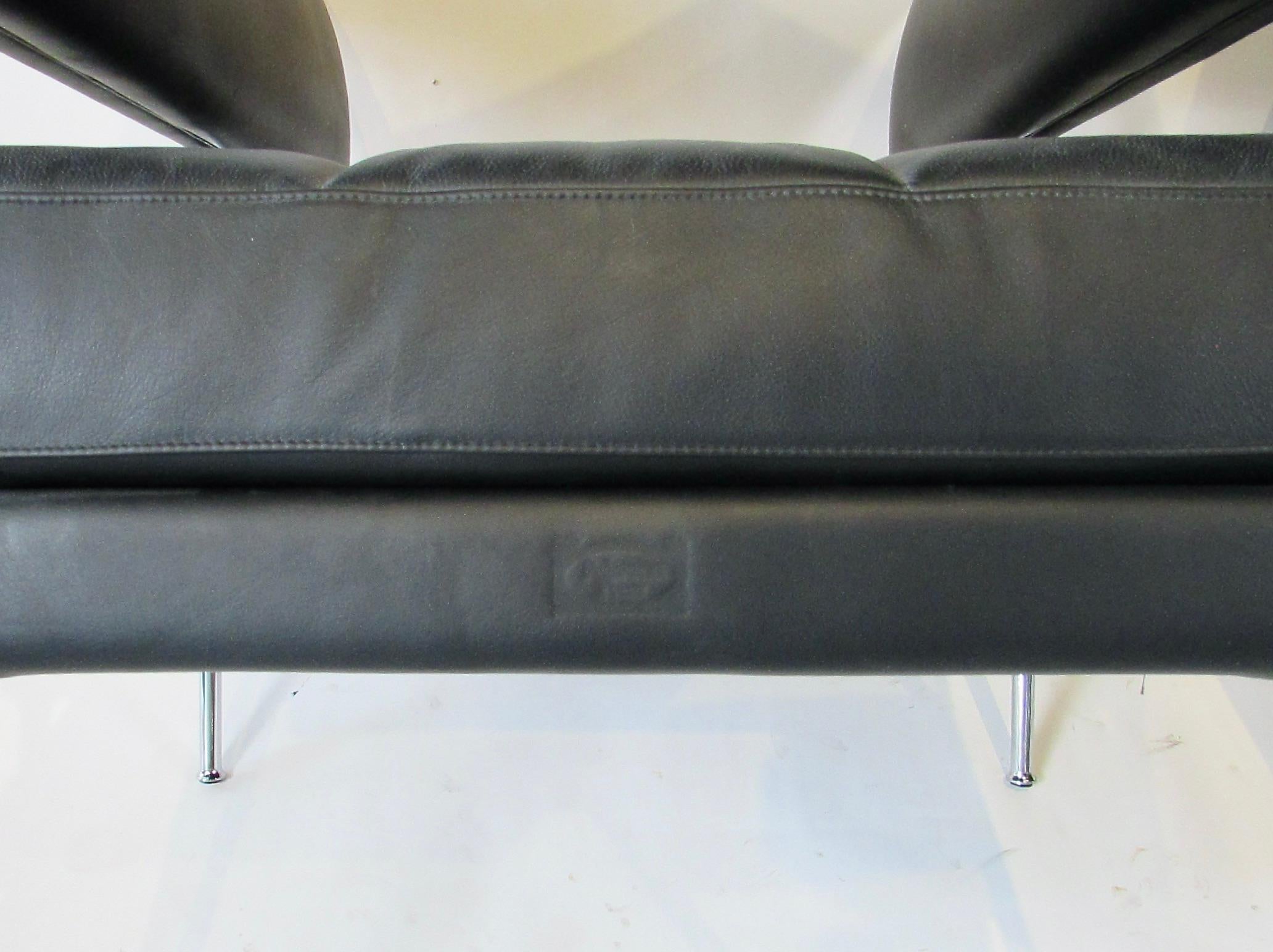 Leather Pair of Luca Scocchetti for Poltrana Frau black leather on chrome lounge chairs For Sale