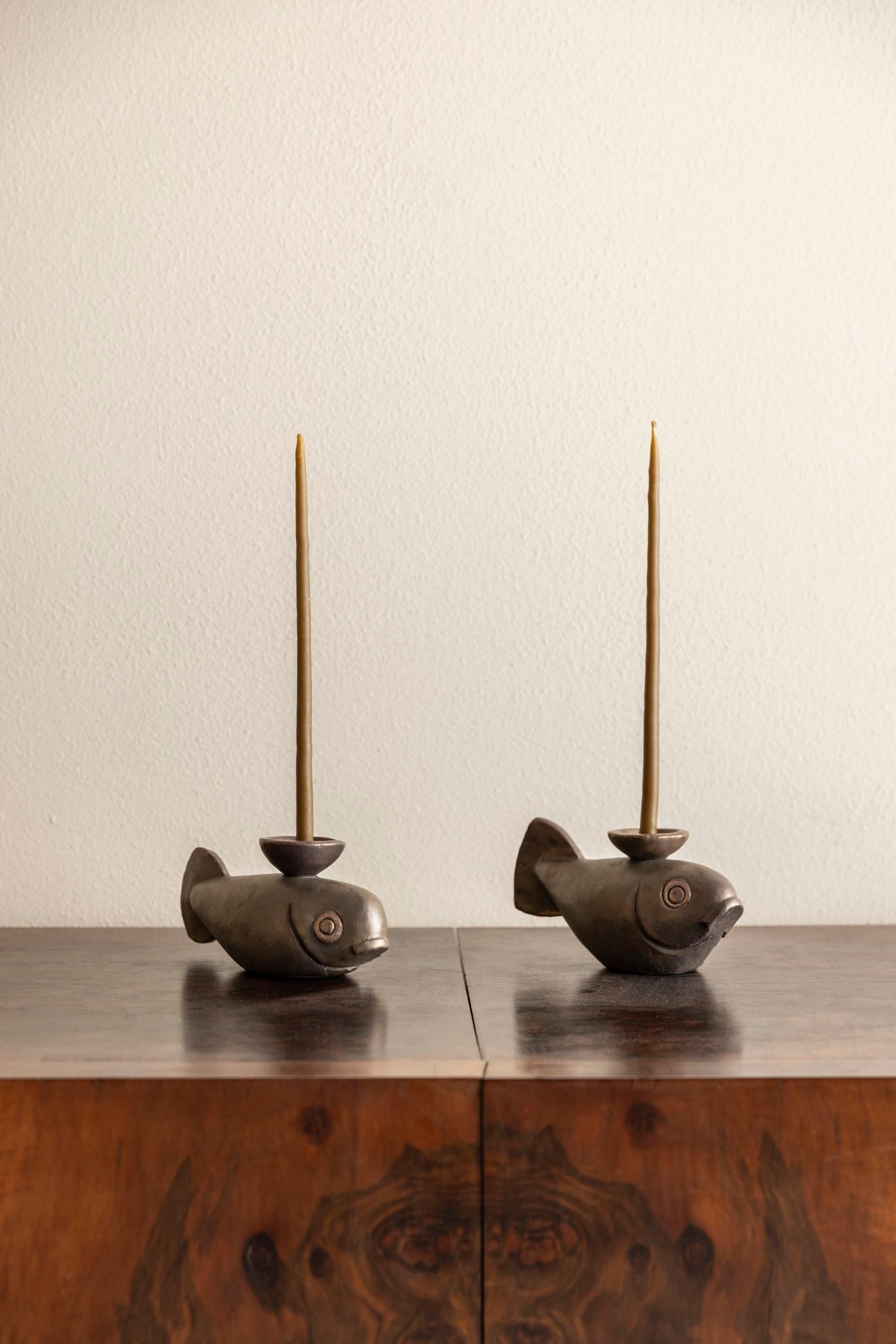 XXIe siècle et contemporain Paire de bougeoirs en grès émaillé 