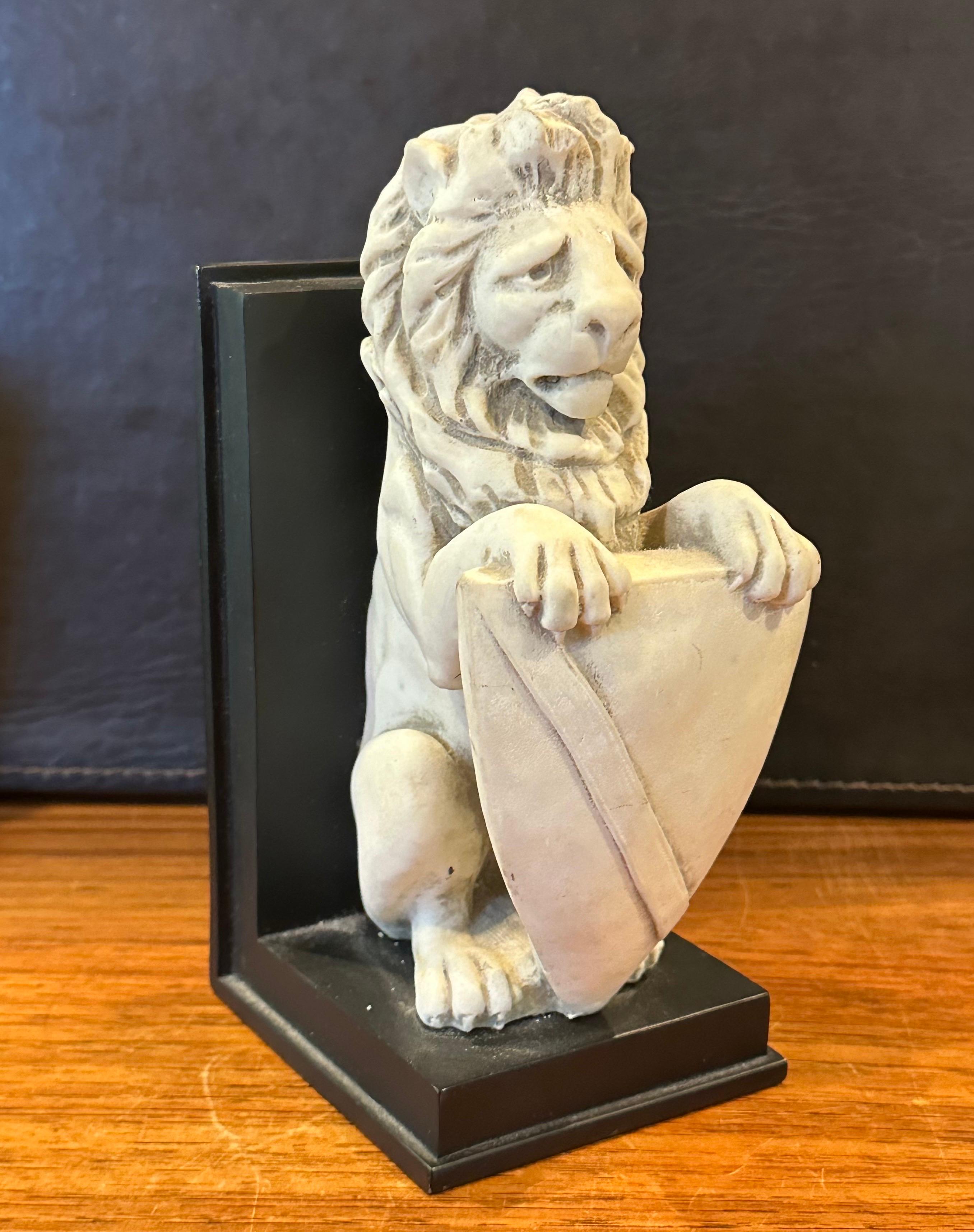 Pair of Lucerne Lion Bookends by HPI For Sale 4