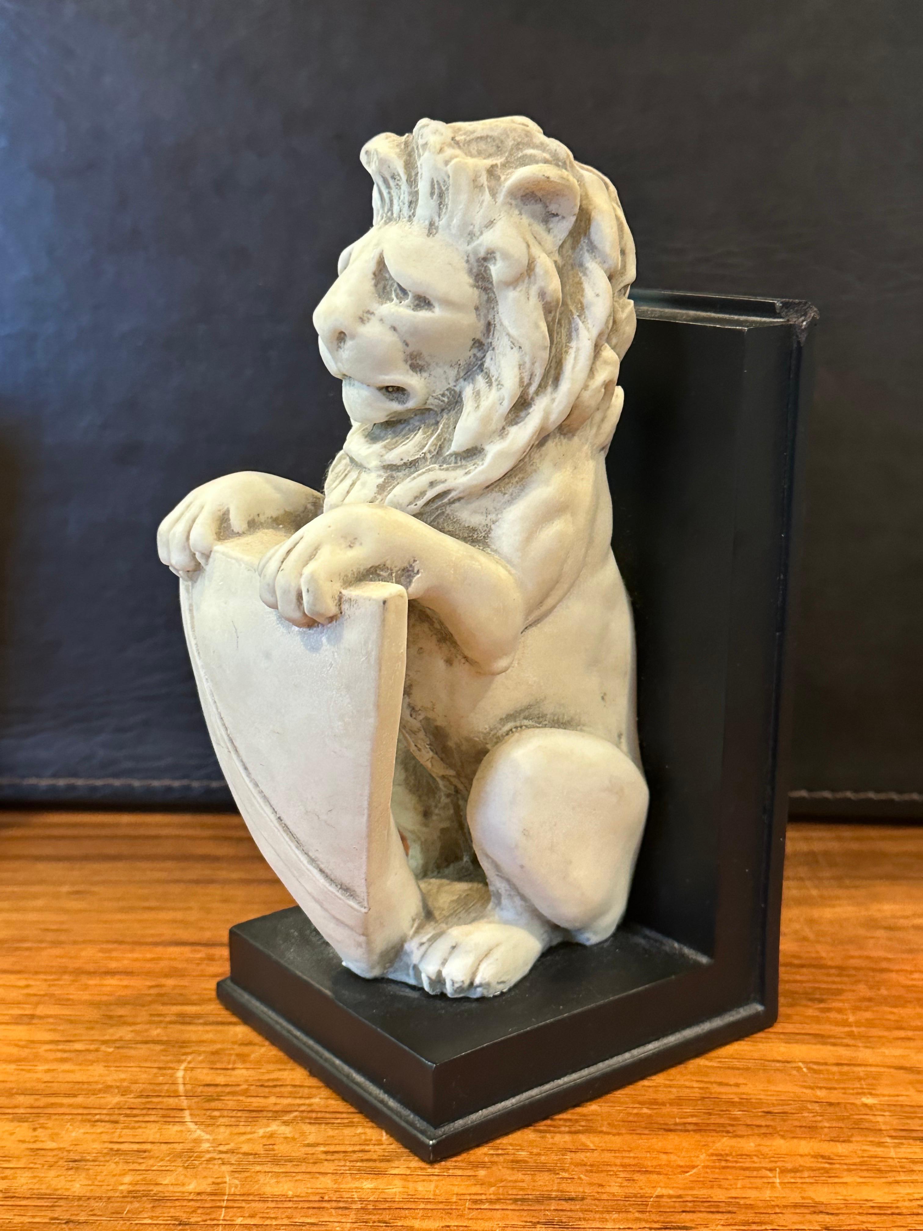 Pair of Lucerne Lion Bookends by HPI For Sale 5