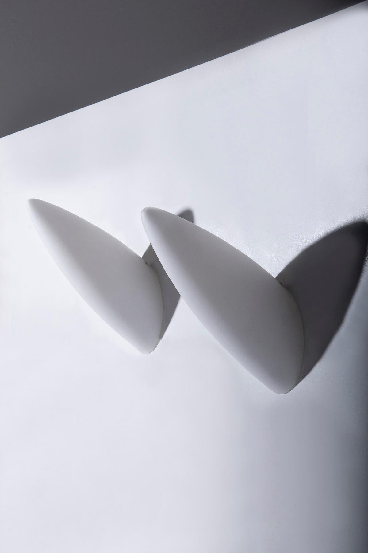 Postmoderne Paire d'appliques Luci Fair par Philippe Starck pour Flos en vente