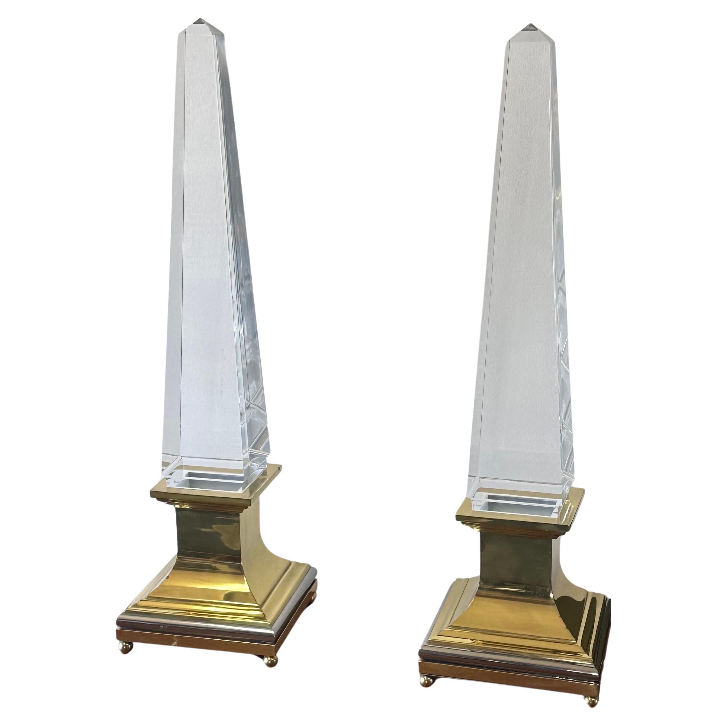 Pair of Lucite and Brass Obelisk Table Lamps by Sandro Petti for Maison Jansen For Sale