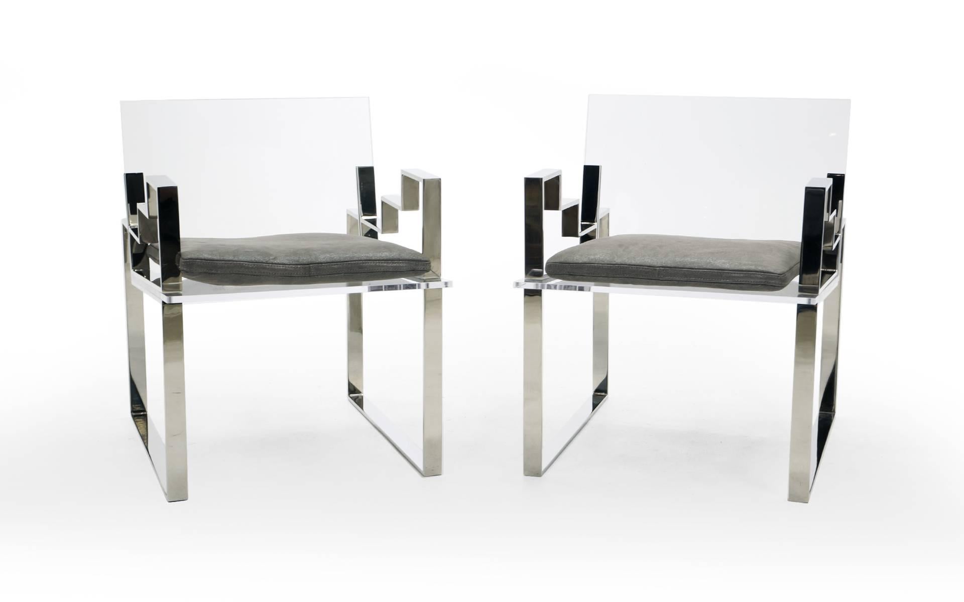 Late 20th Century Pair of Lucite and Chrome Lounge Chairs Hand Signed by Charles Hollis Jones 1984 For Sale