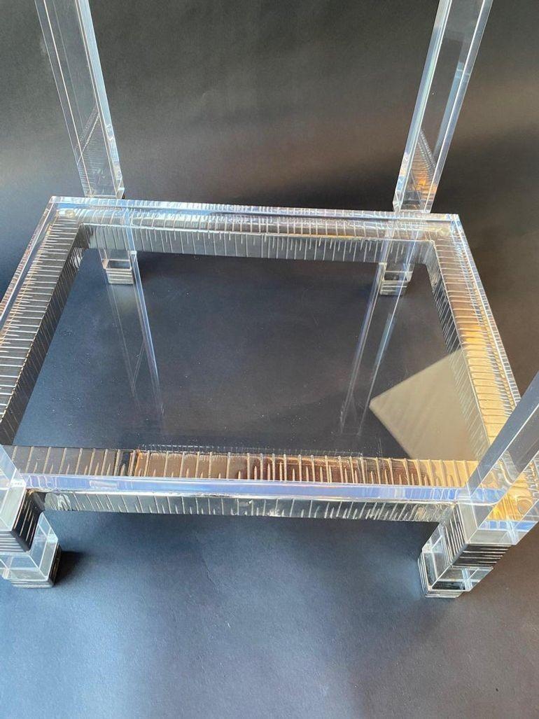 Fin du 20e siècle Paire de tables cocktail en lucite et chrome, USA, 1970 en vente