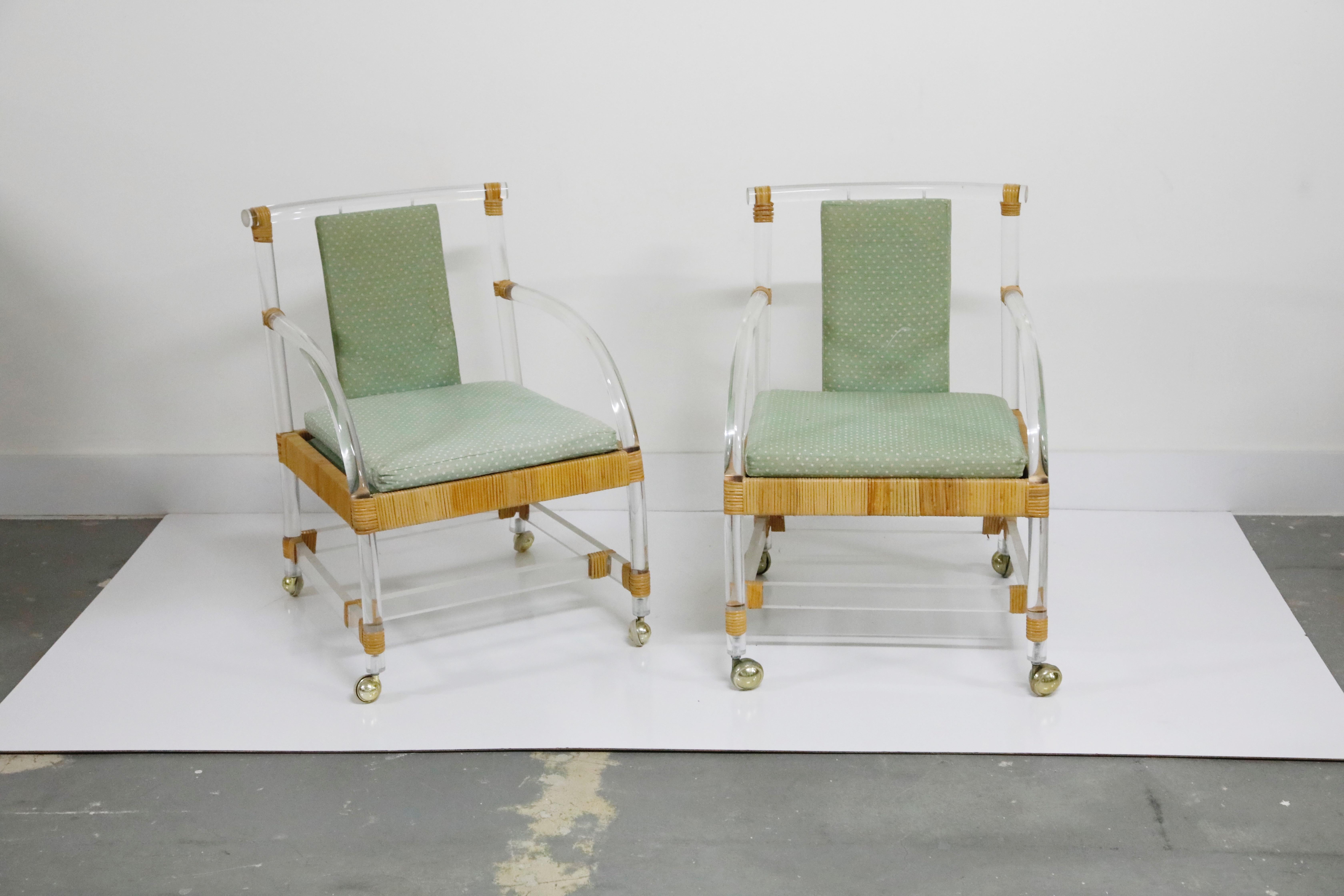 Mid-Century Modern Pair of Lucite and Rattan Lounge Armchairs on Casters by Ficks Reed, 1970s 