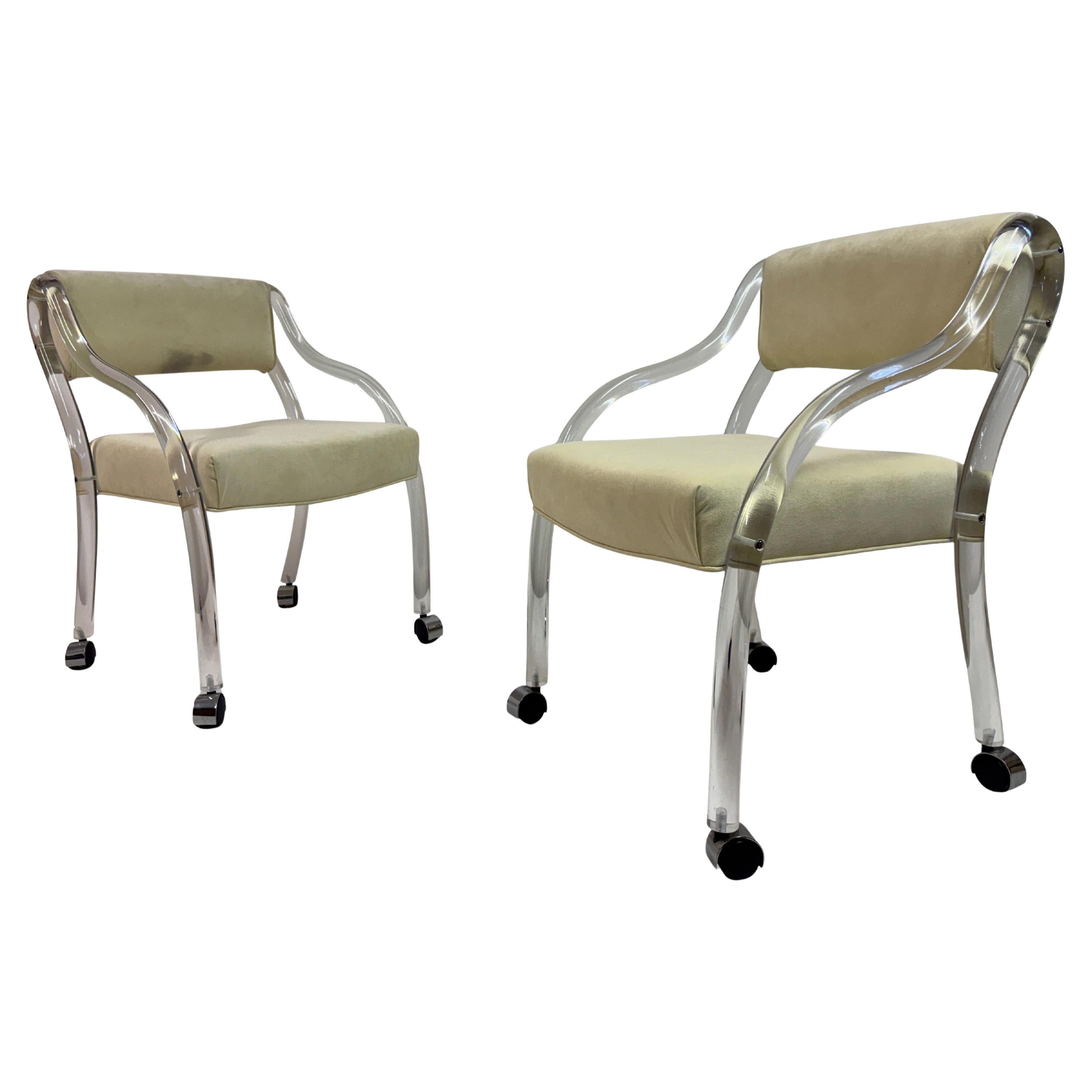 Paar Lucite-Sessel, amerikanisch, CIRCA 1970er-1980er Jahre im Angebot