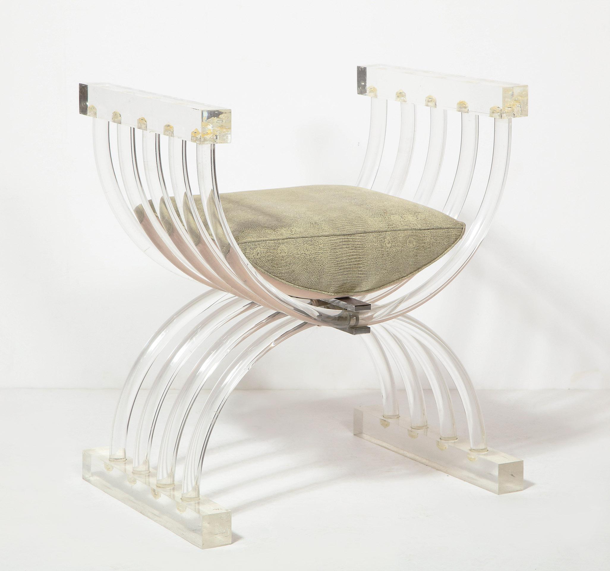 The pair of Lucite benches in a Savonarola form, extremely well made with detachable cushion.