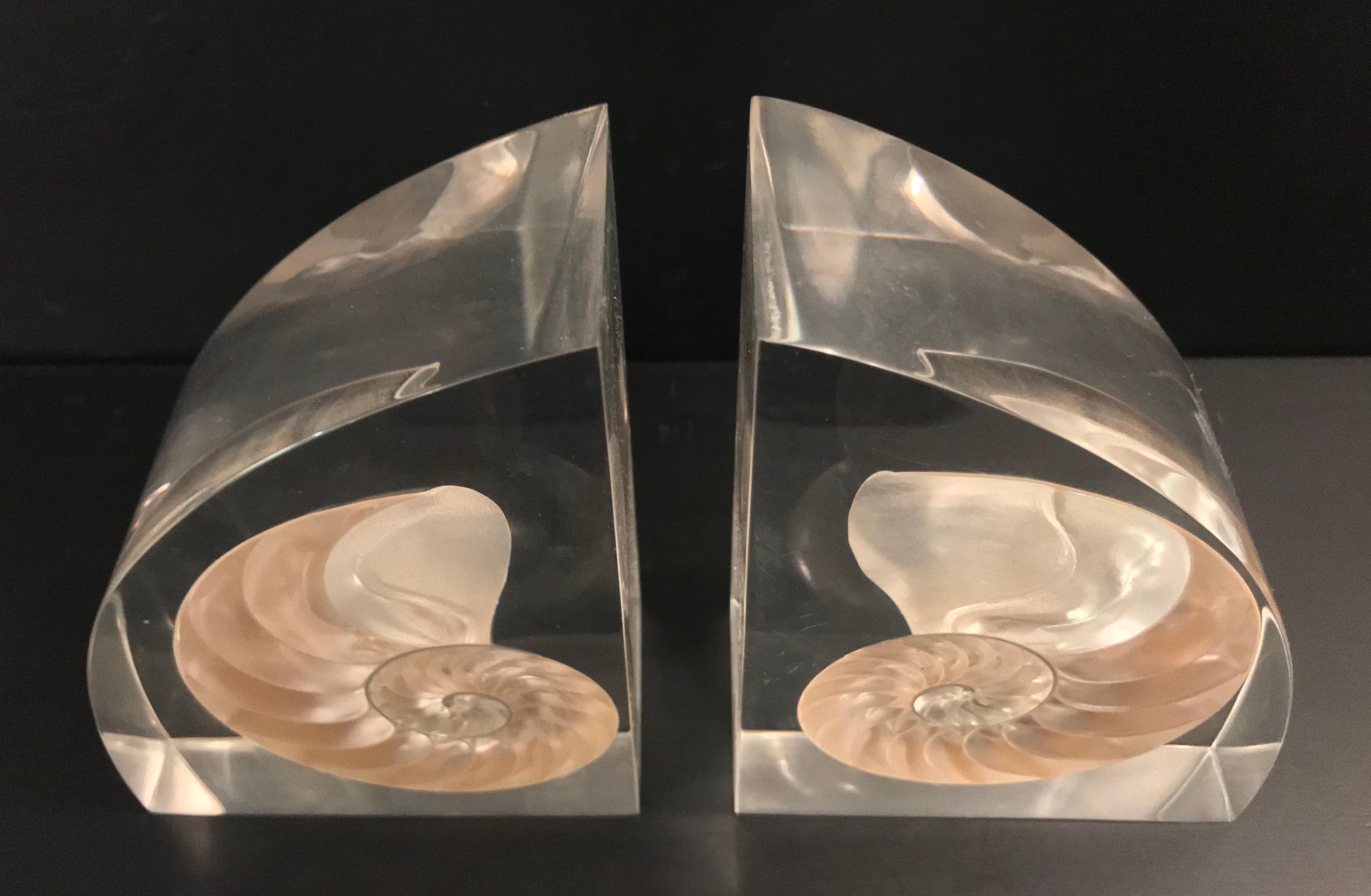 Pair of Lucite Bookends with Encased Nautilus Shell For Sale 2