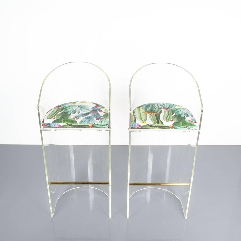 Pair of Lucite Brass Bar Stools Style Charles Hollis Jones, 1960 at 1stDibs