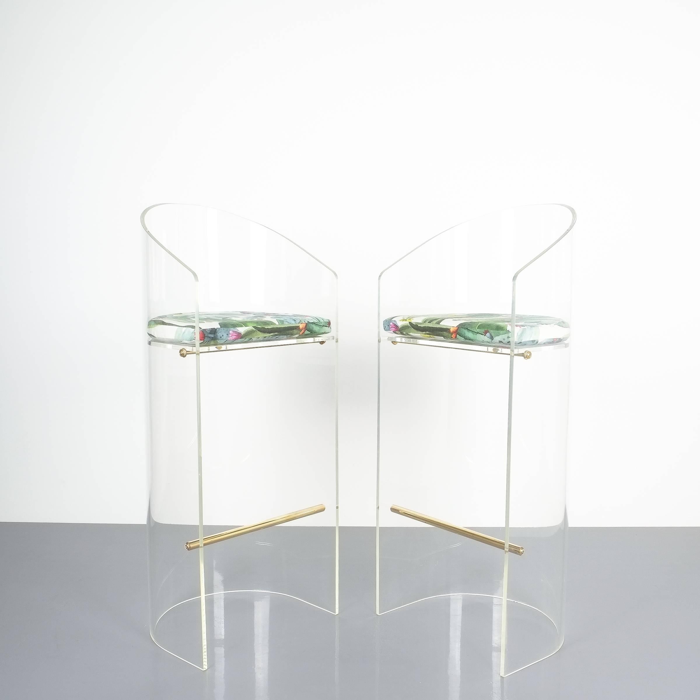 French Pair of Lucite Brass Bar Stools Style Charles Hollis Jones, 1960
