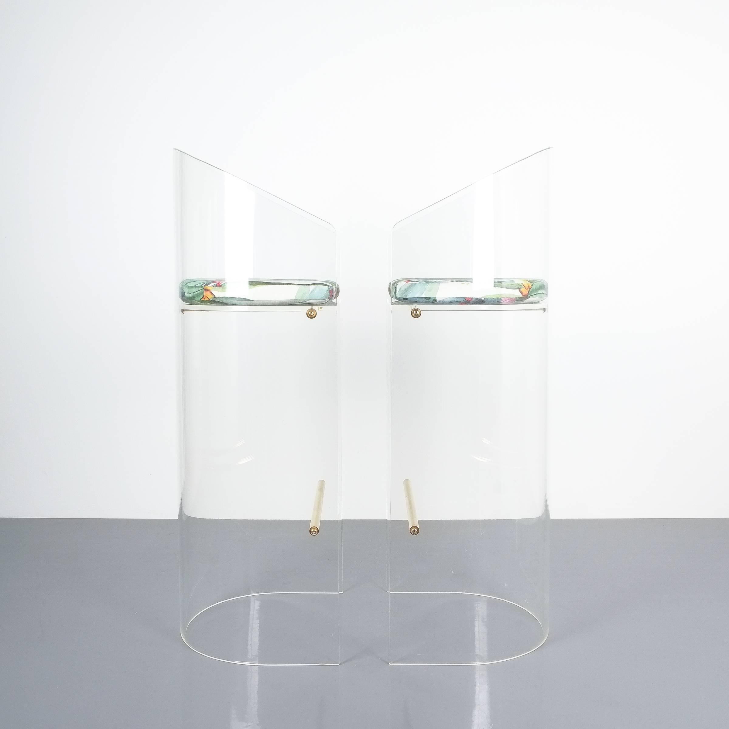 Mid-20th Century Pair of Lucite Brass Bar Stools Style Charles Hollis Jones, 1960