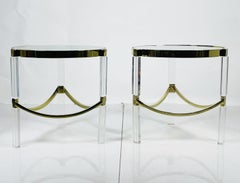 Coppia di tavolini in lucite e ottone di Charles Hollis Jones "Classic Wolf Table