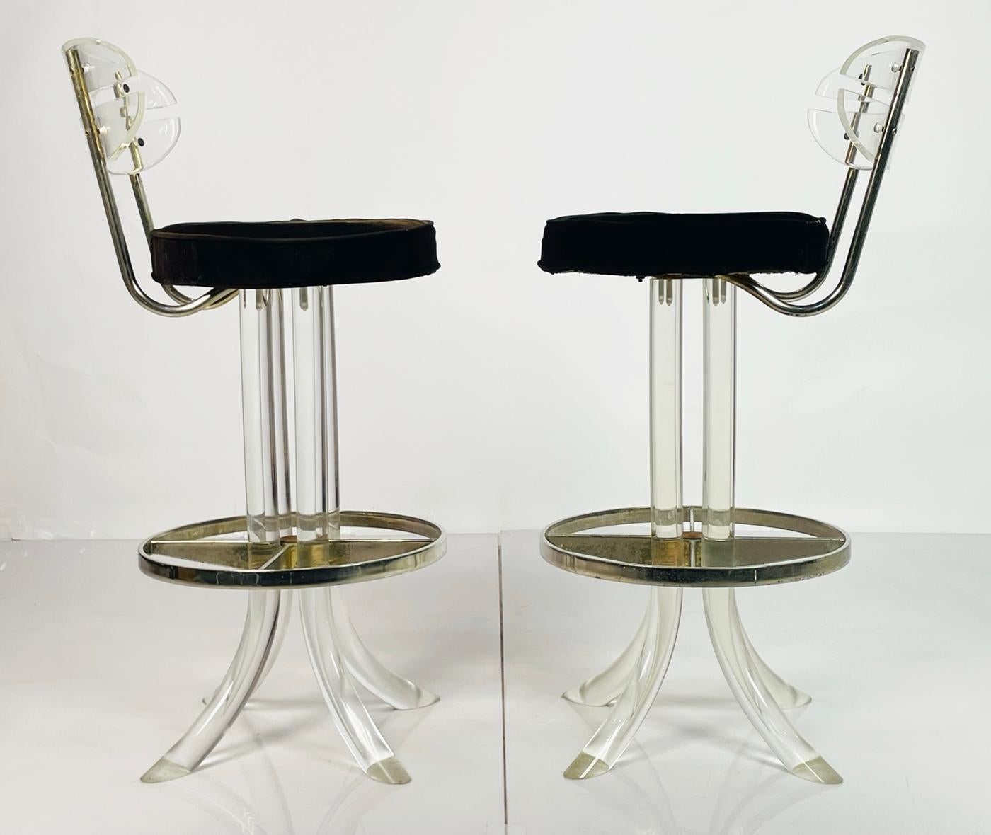 Mid-Century Modern Pair of Lucite & Chrome Barstools After Charles Hollis Jones, USA 1970's For Sale