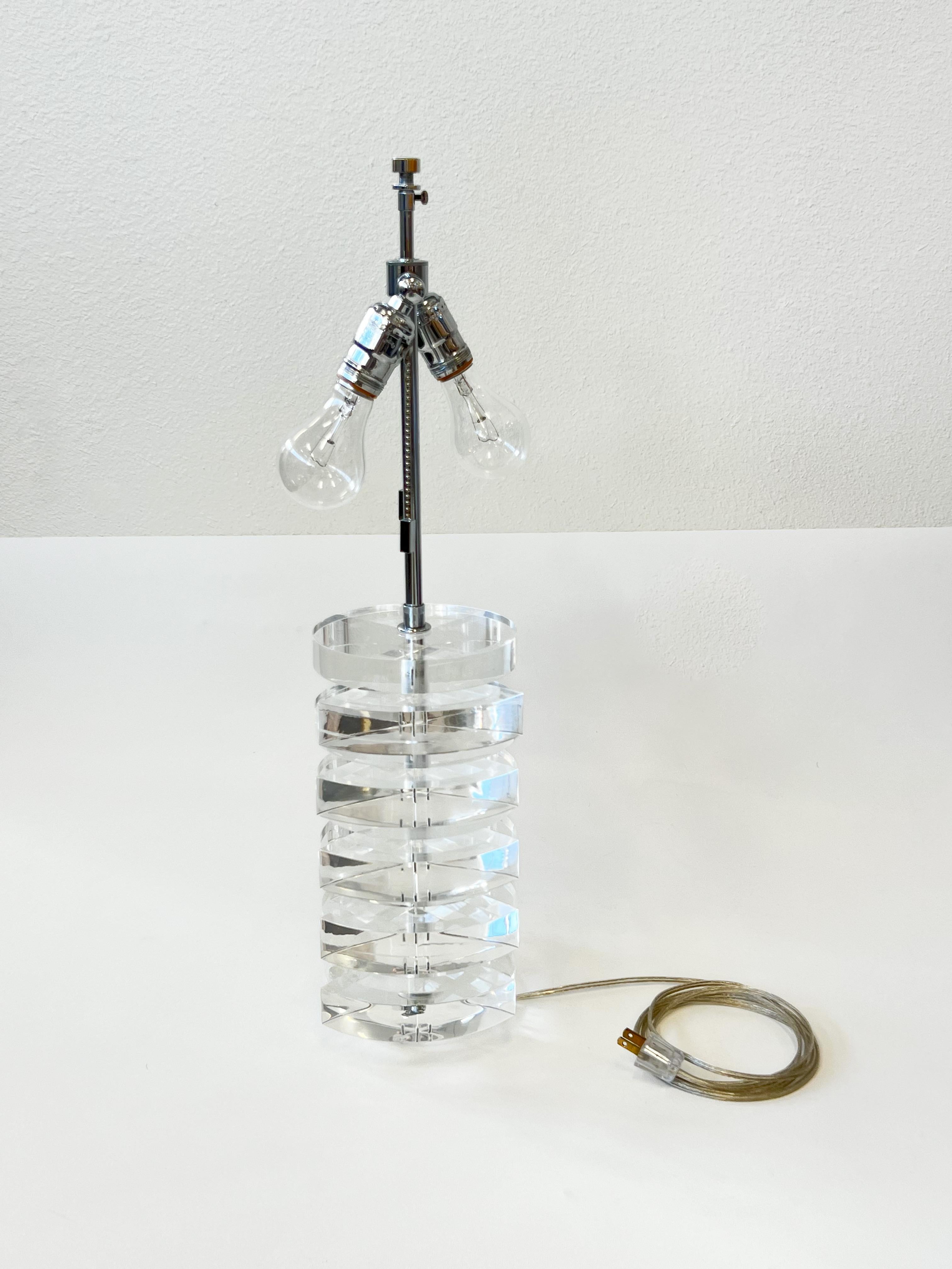 Late 20th Century Pair of Lucite & Chrome Table Lamps by Karl Springer For Sale