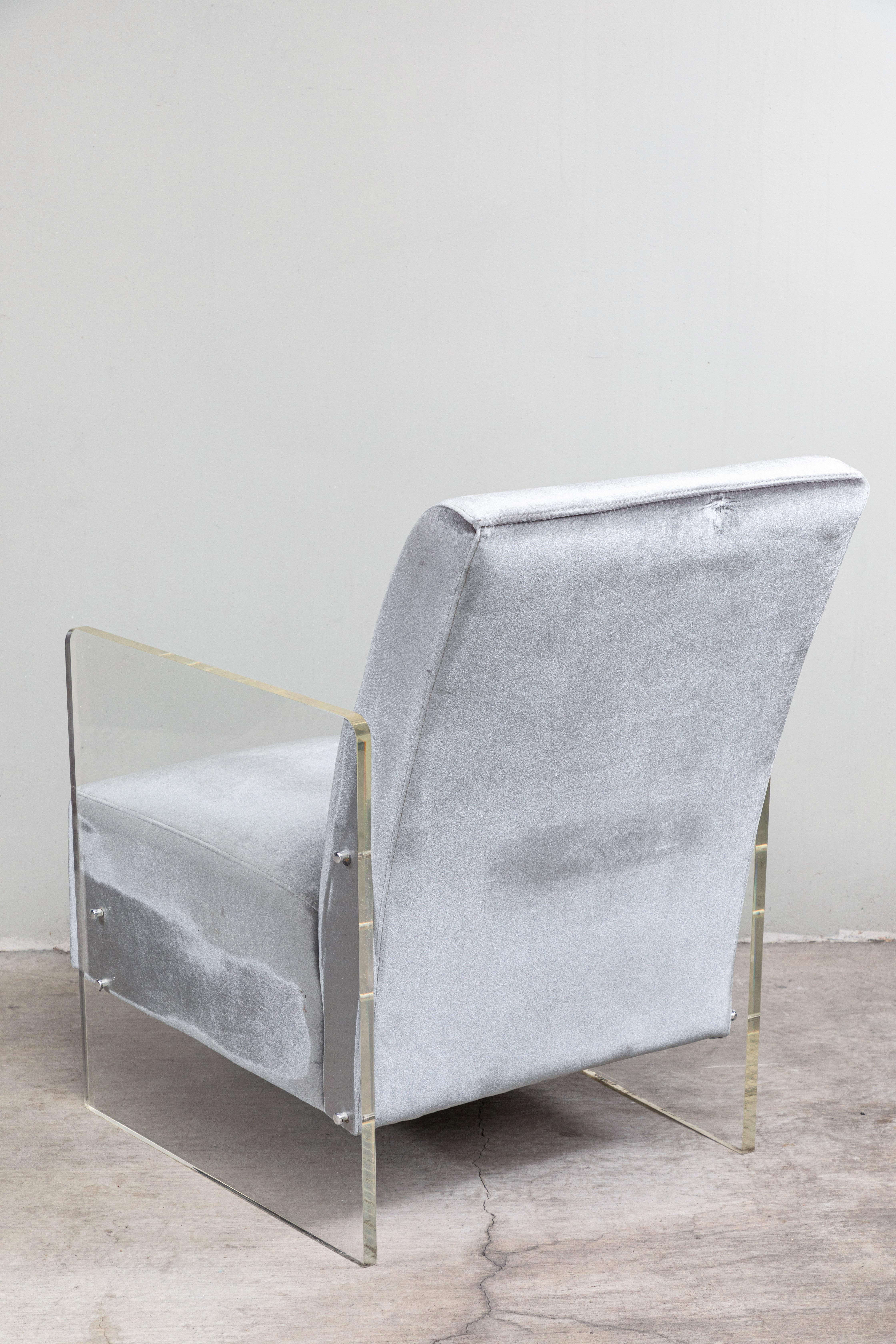 Fin du 20e siècle Paire de fauteuils club en lucite