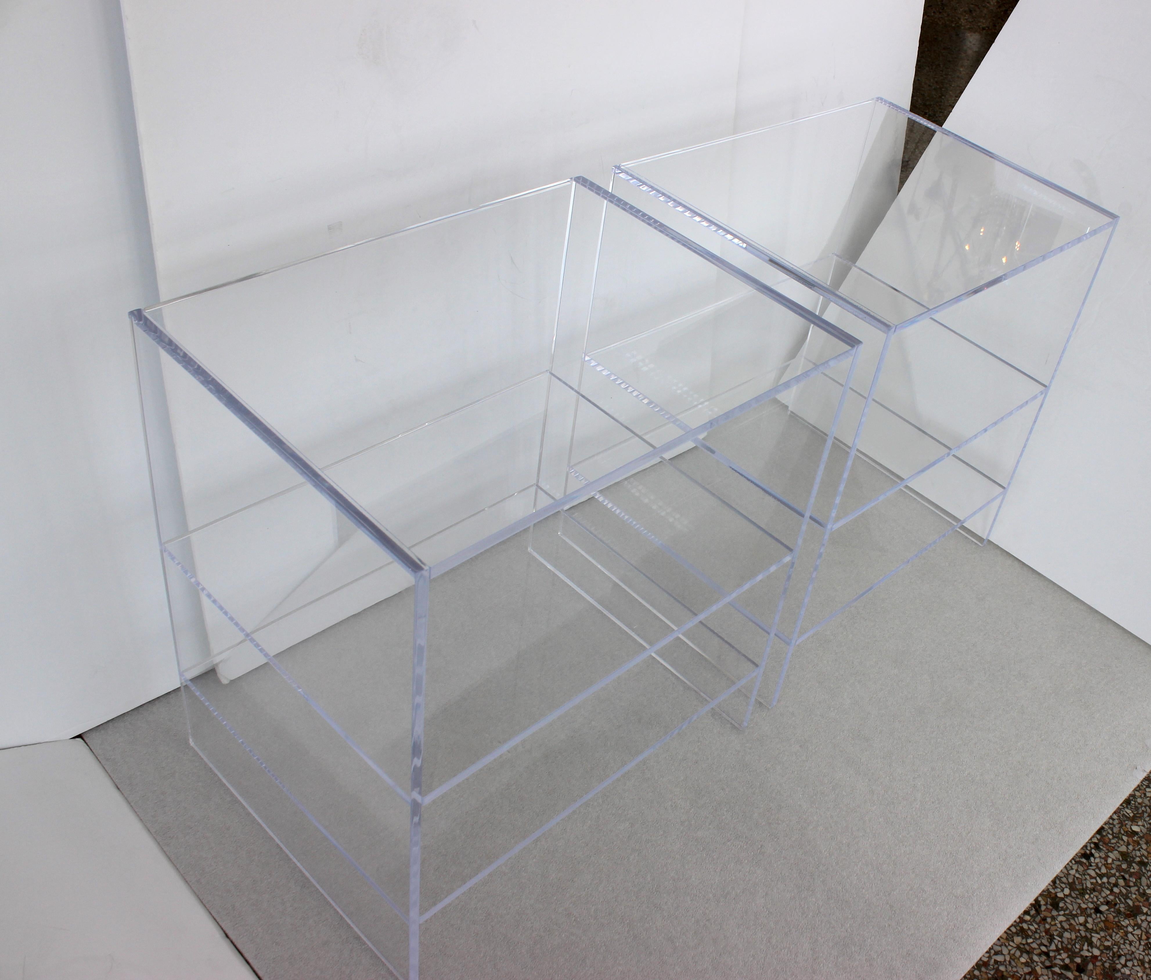 American Pair of Lucite End Tables by Iconic Snob Galeries For Sale