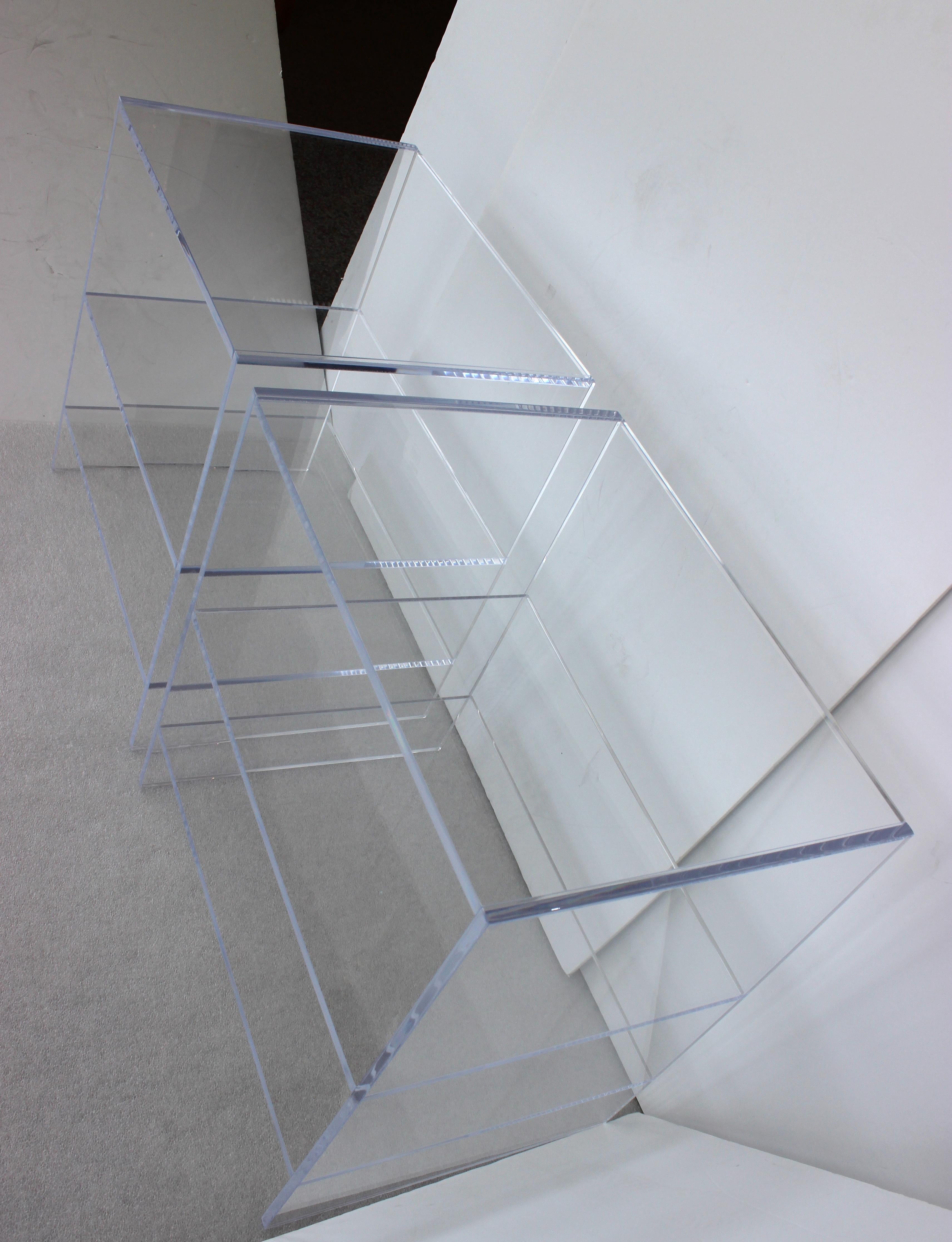 Hand-Crafted Pair of Lucite End Tables by Iconic Snob Galeries For Sale