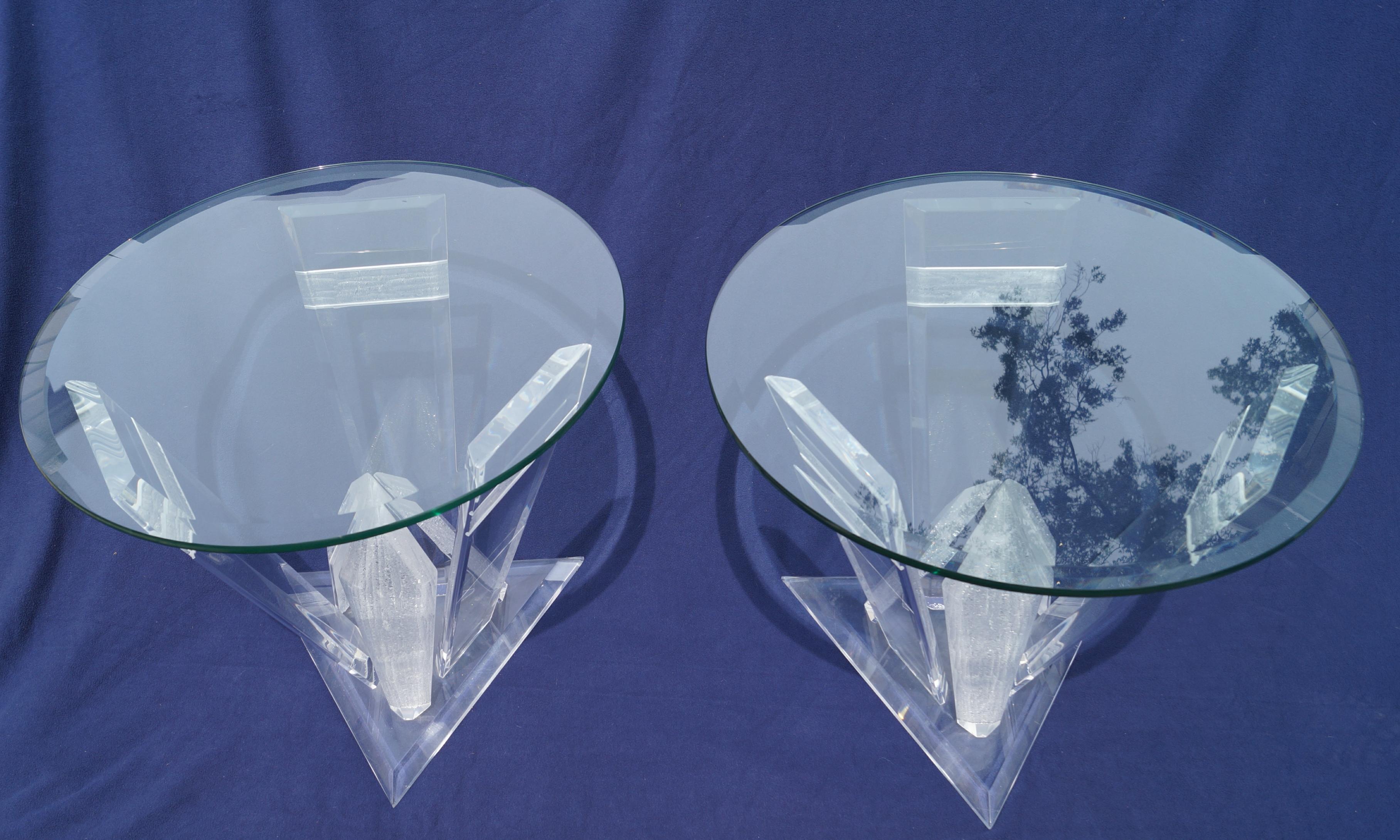 Pair of Lucite Glacier Iceberg end side tables glass top. Please see our other items for matching Coffee Table.
If you are in the New Jersey , New York City Metro Area , please contact us with your delivery zip code, as we may be able to deliver