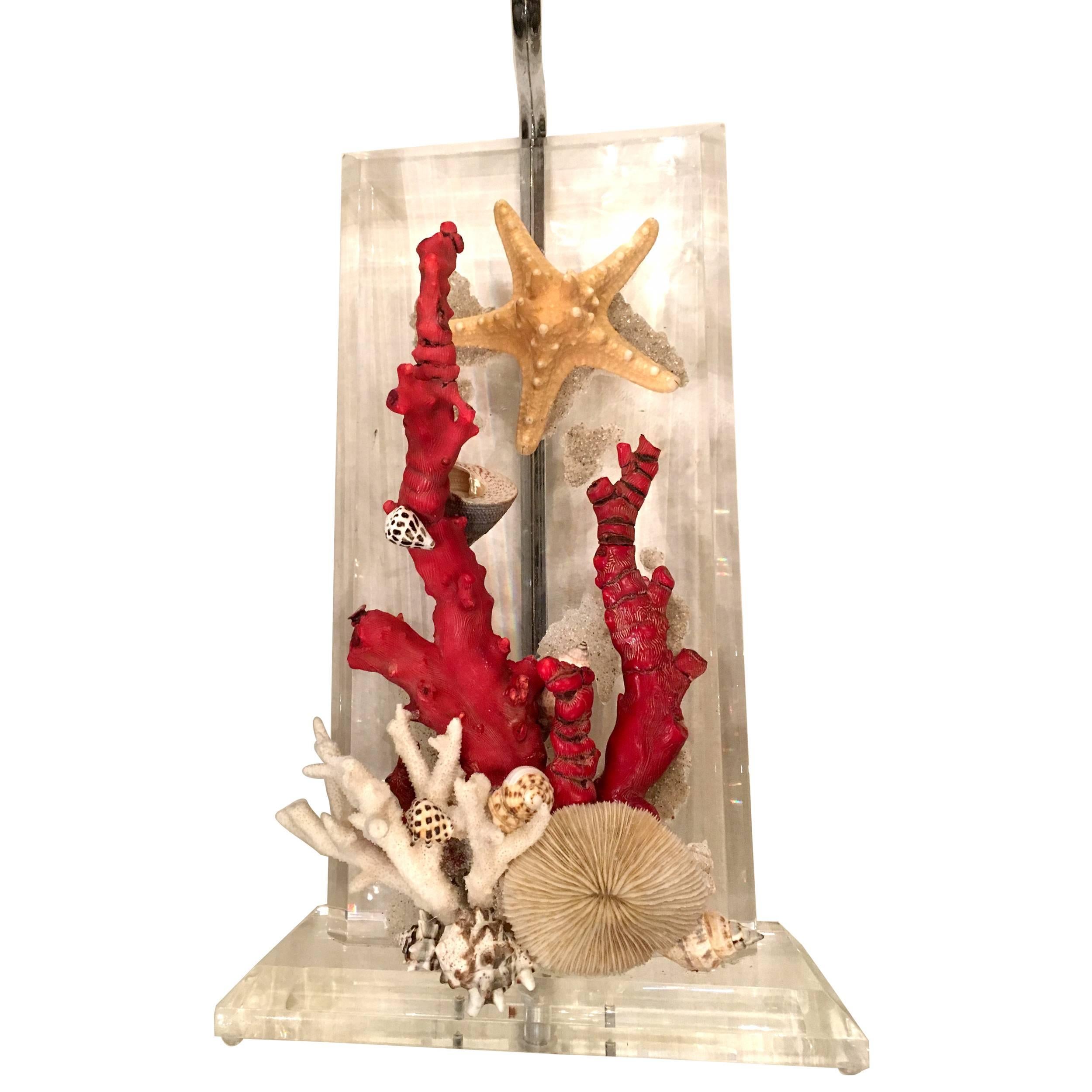 Pair of Lucite Lamps with Coral and Sea Shells In Excellent Condition For Sale In New York, NY