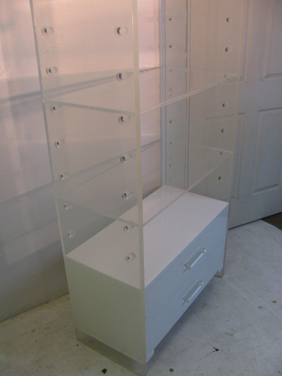 Pair of Lucite Mid-Century Modern Étagères with Double Drawer Bottoms 3