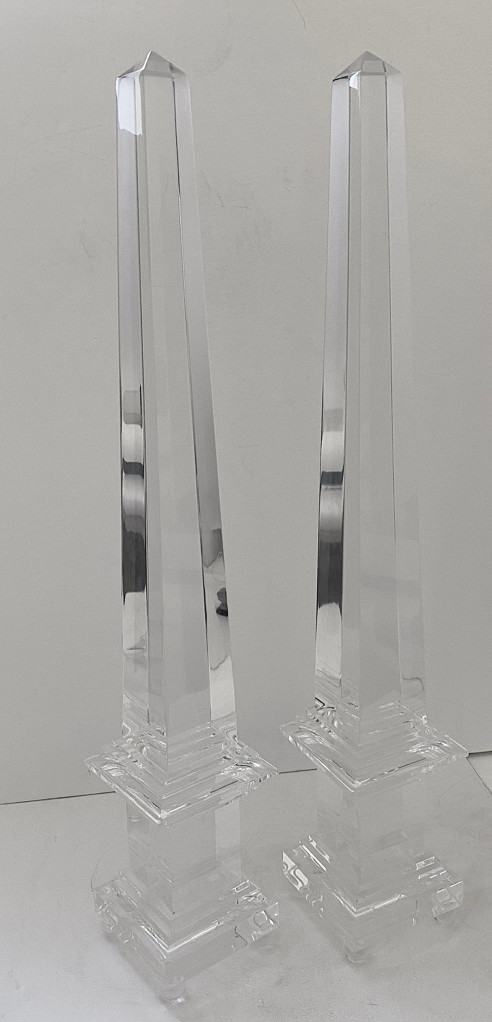20th Century Pair of Lucite Obelisks For Sale