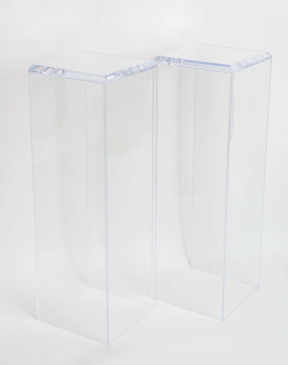 Hand-Crafted Pair of Lucite Pedestals by Iconic Snob Galeries