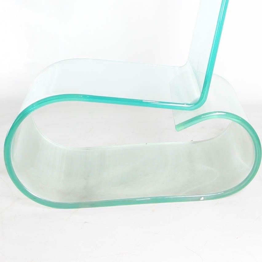 Paire de chaises d'appoint lucite en vente 5