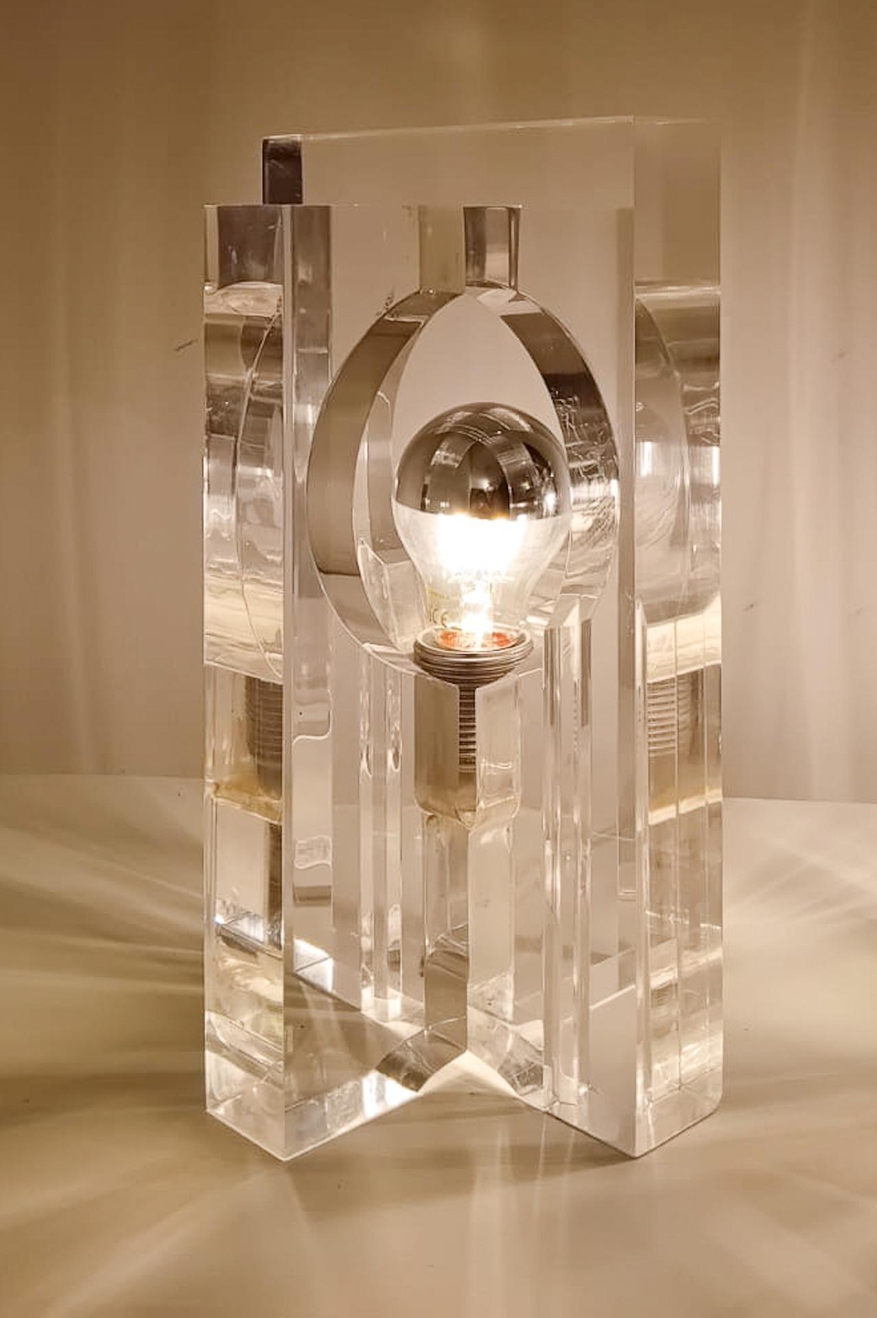 Plexiglass Pair of Lucite Table Lamps by Sandro Petti, 1970s For Sale