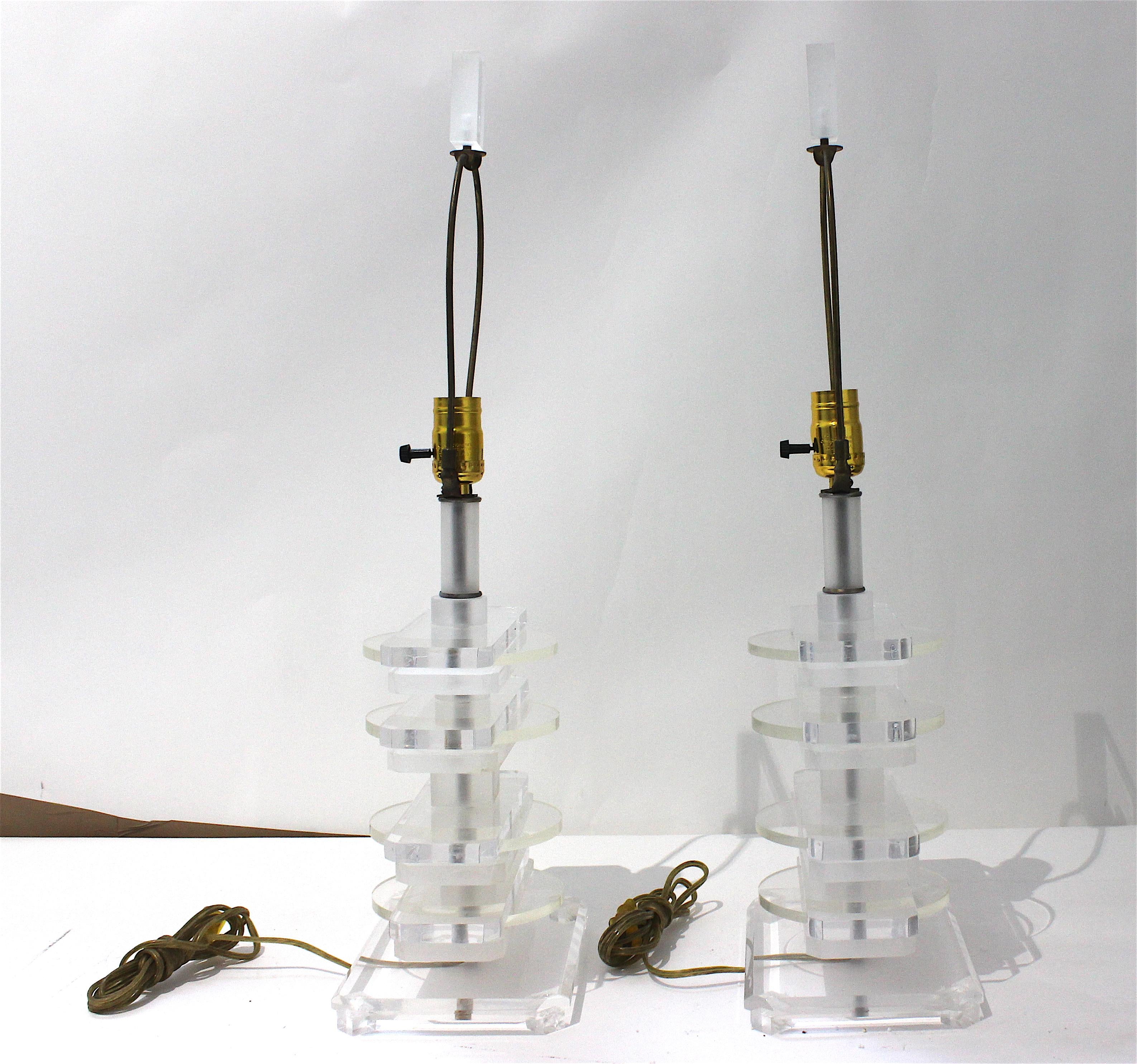 Hand-Crafted Pair of Lucite Table Lamps For Sale