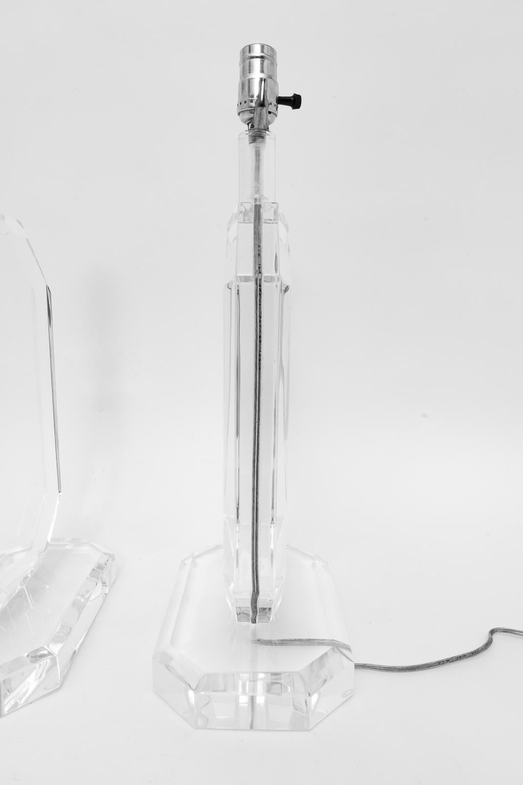 Late 20th Century Pair of Lucite Table Lamps