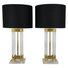 Paire de lampes de table en lucite