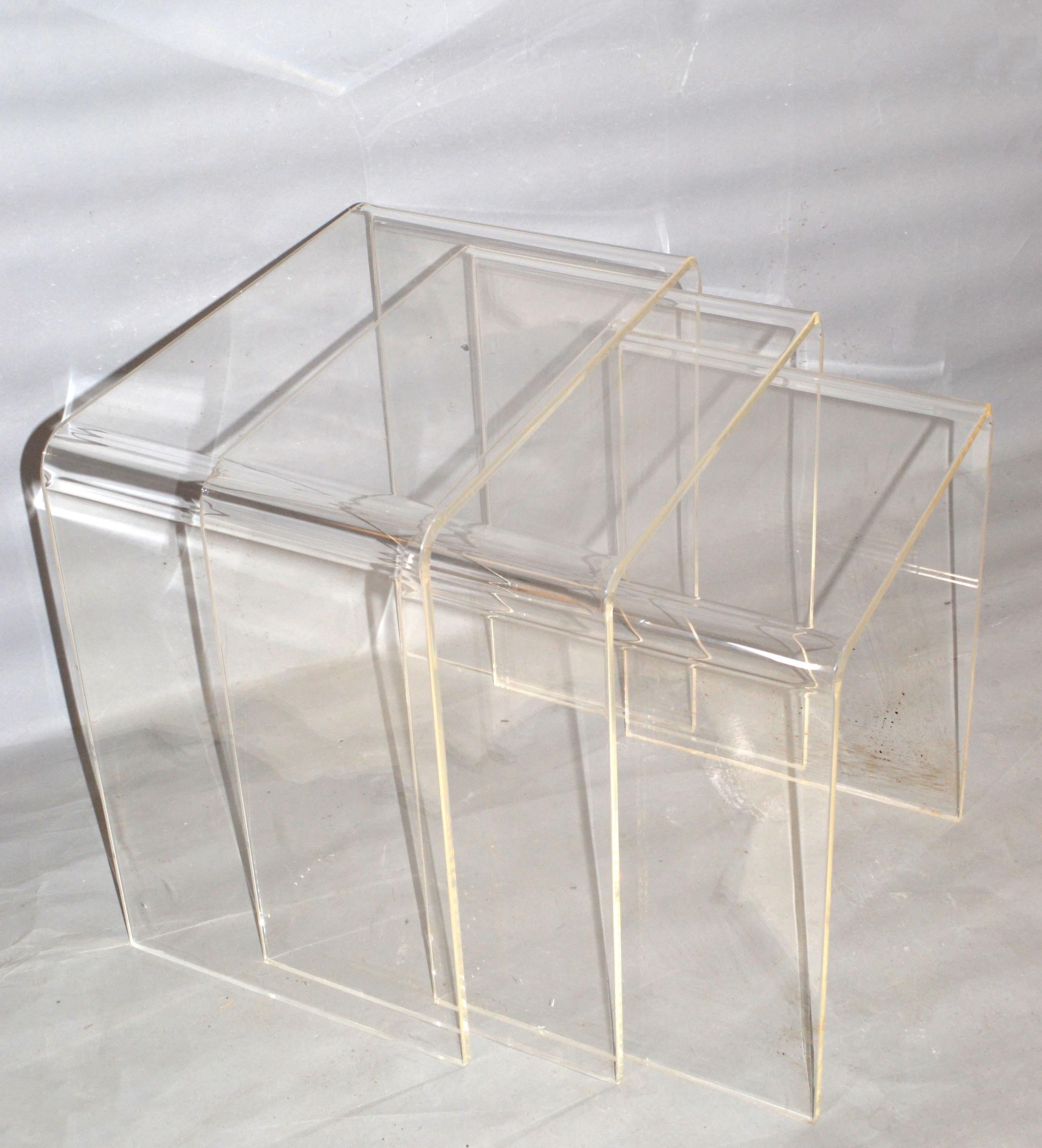 Pair of Lucite Waterfall Nesting Tables / Stacking Tables, Stools, Set of 3 For Sale 3