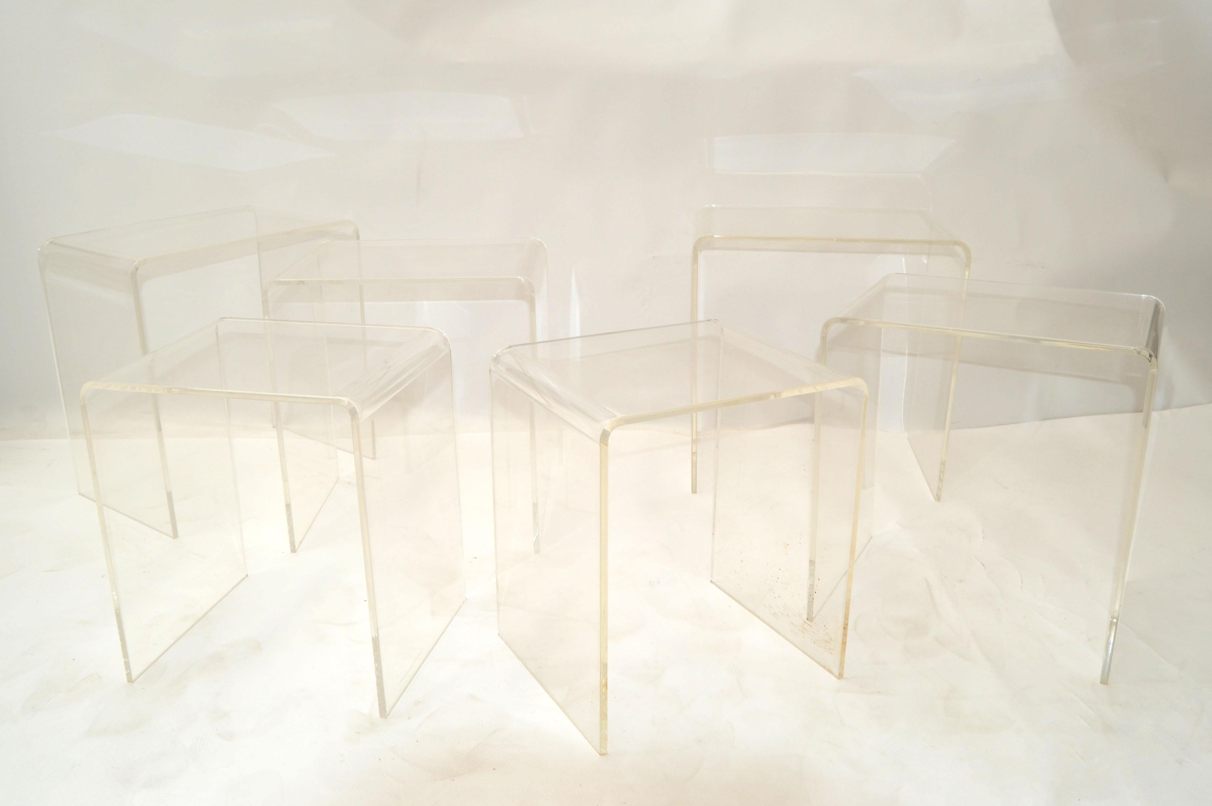 Hand-Crafted Pair of Lucite Waterfall Nesting Tables / Stacking Tables, Stools, Set of 3 For Sale