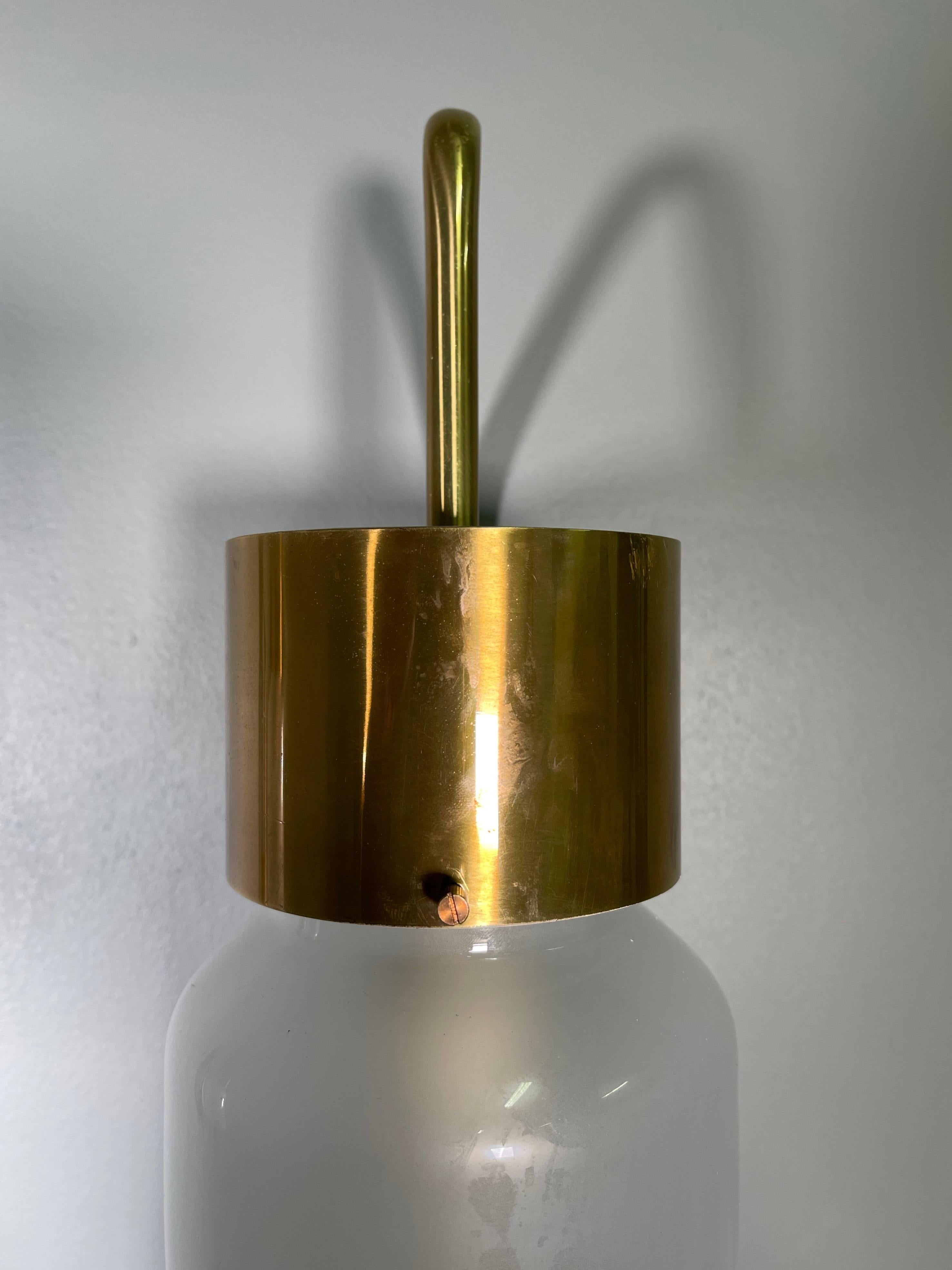 20th Century Pair of Luigi Caccia Dominioni Azzucena LP10 Wall Lamps Sconces Brass, 1958