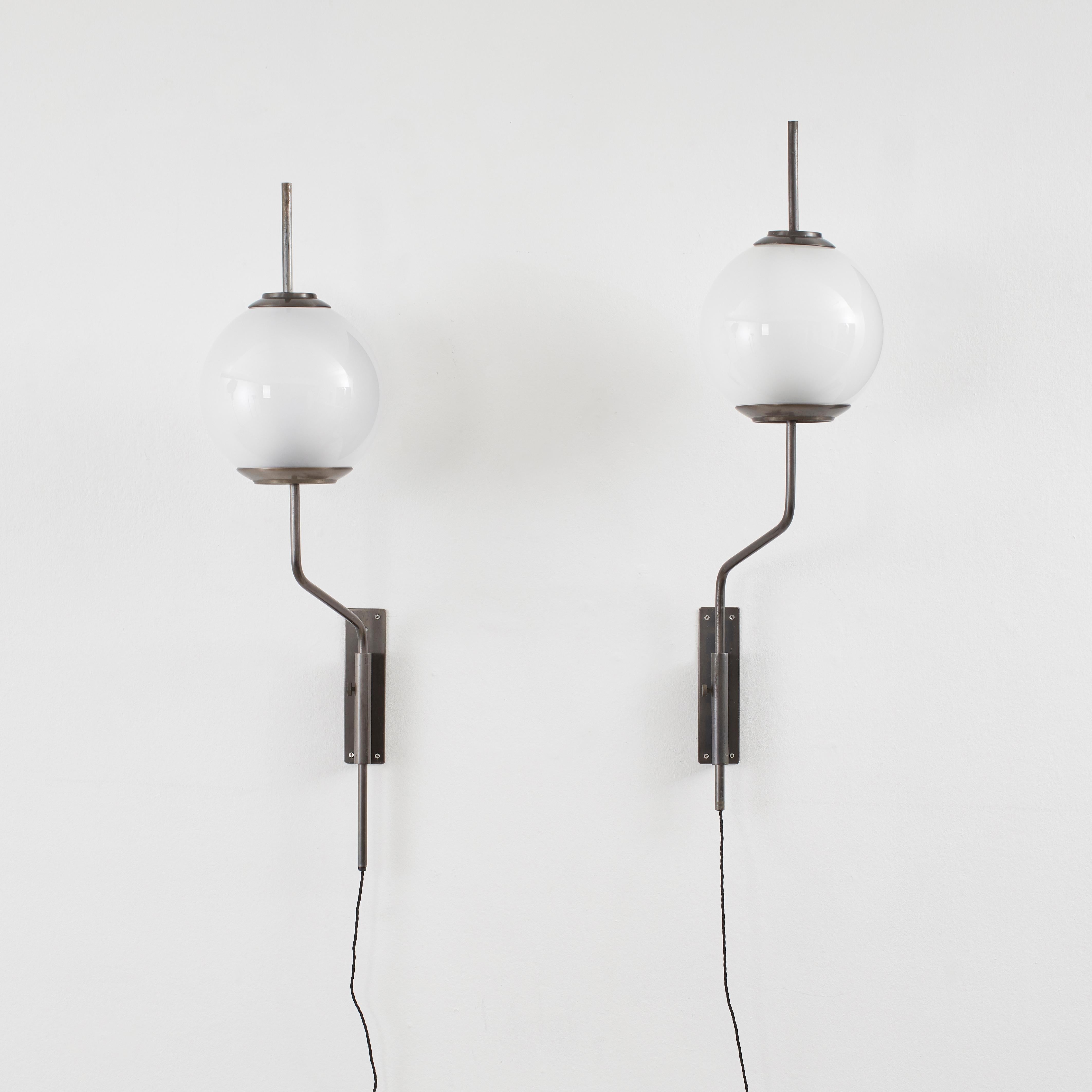 Mid-20th Century Pair of Luigi Caccia Dominioni LP11 Pallone wall lights for Azucena - Italy 1958 For Sale
