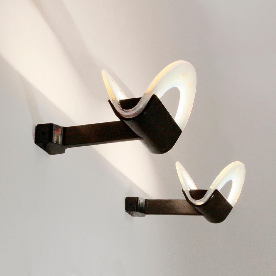 Pair of Luna Wall Lamps by Roberto Pamio for Leucos, 1980s For Sale 6
