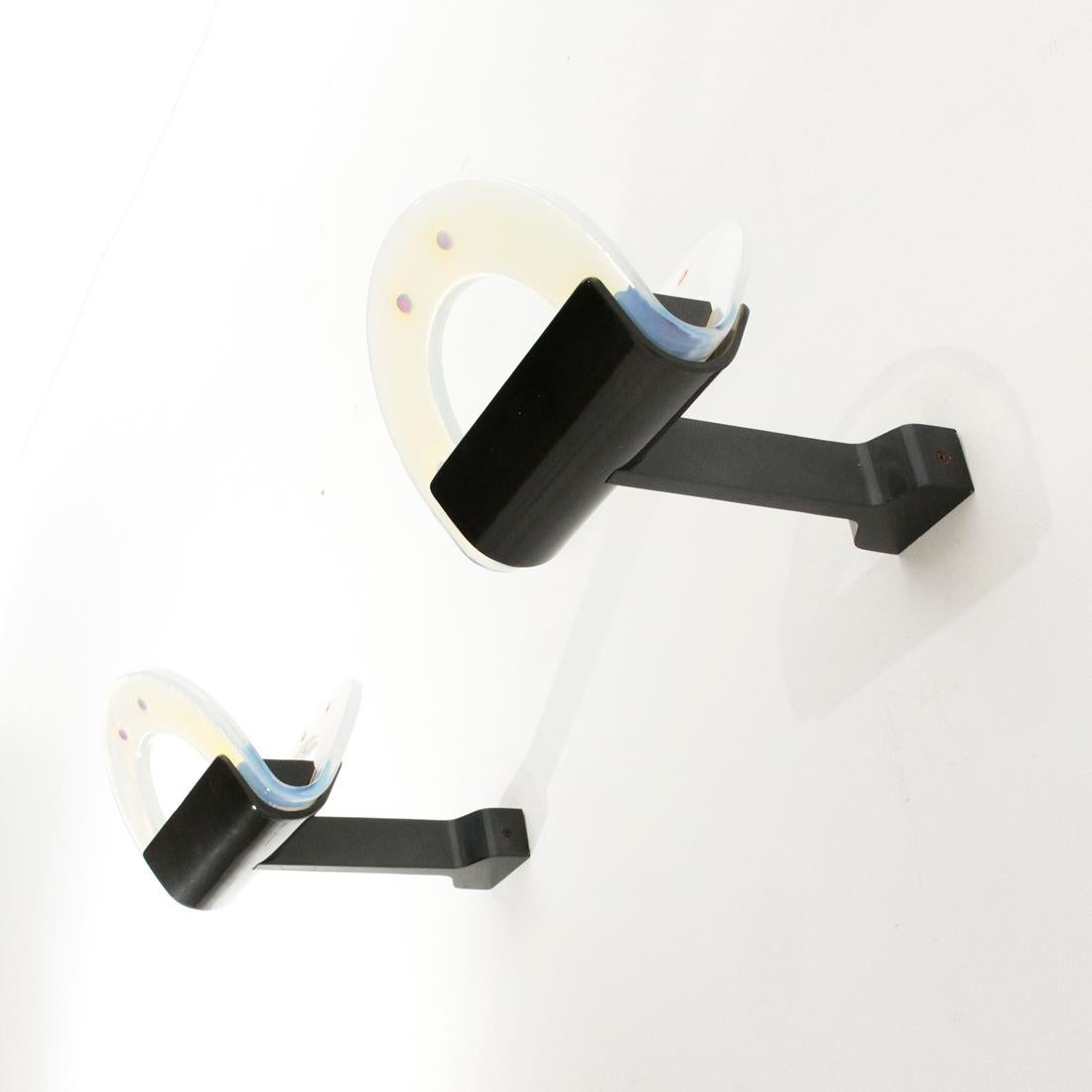 Pair of Luna Wall Lamps by Roberto Pamio for Leucos, 1980s In Good Condition For Sale In Savona, IT