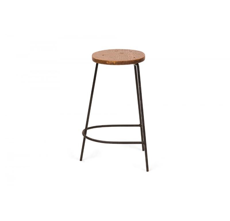 Paar Luther Conover „Horseshoe“ Hufeisen  Metall & Wood Counter Hocker (amerikanisch) im Angebot