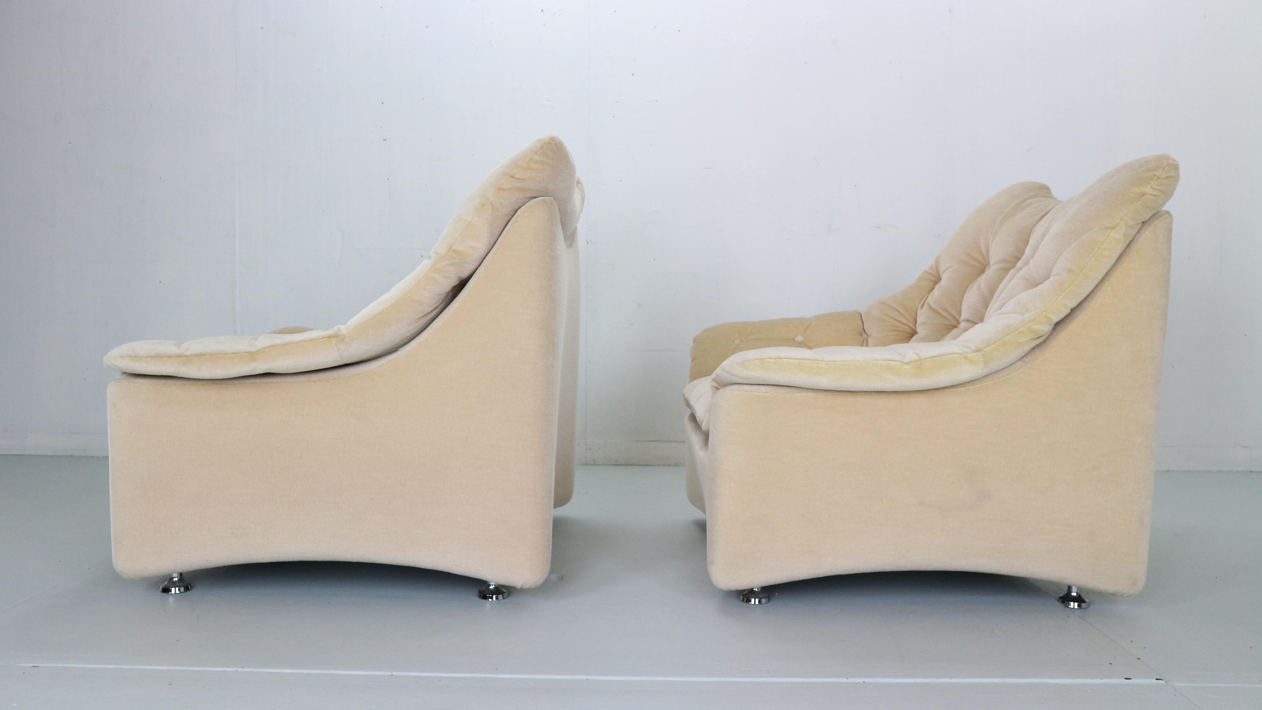 Pair of Lux Art Deco Lounge Chairs in Mohair, 1950's 2