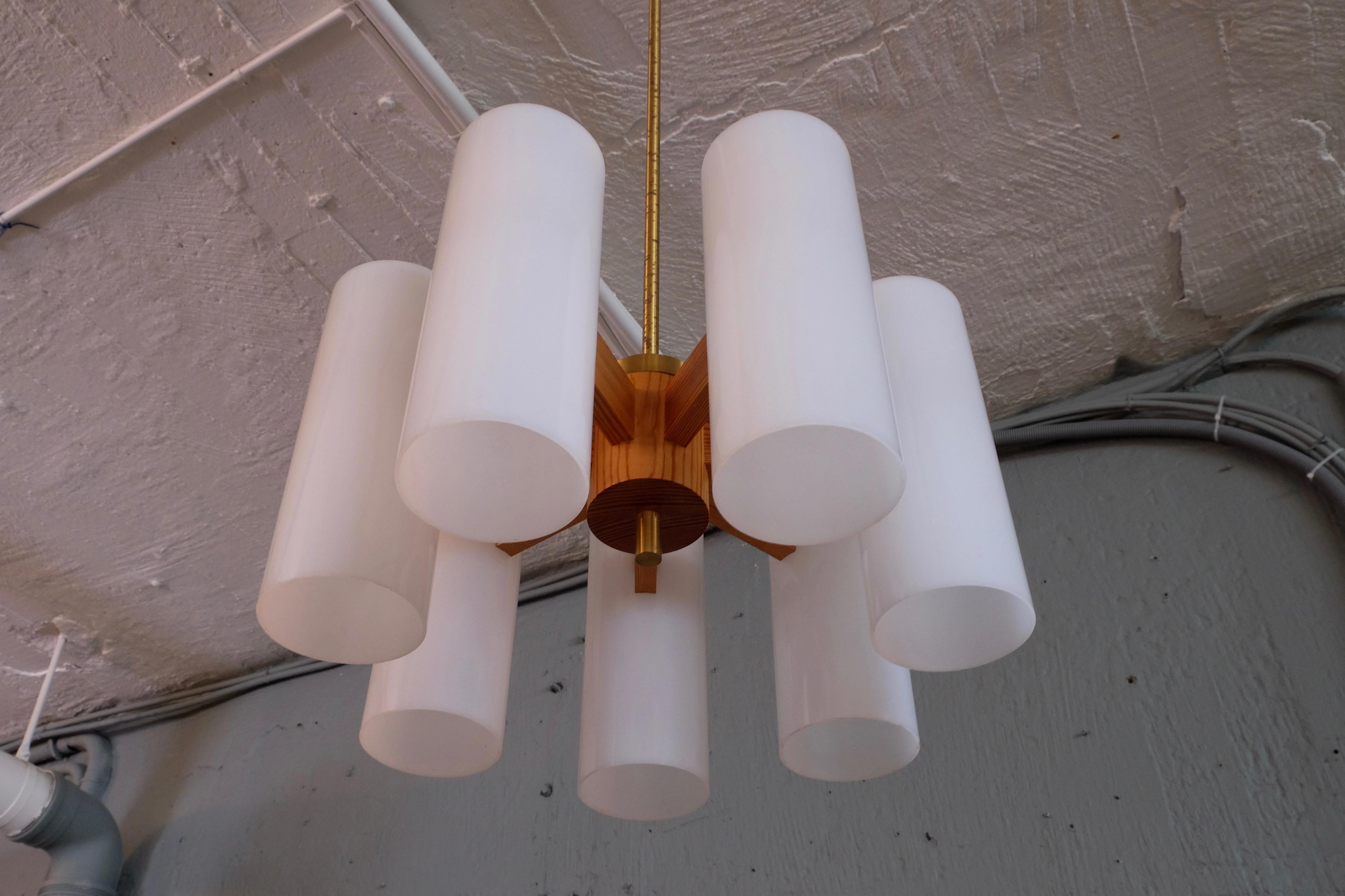 Pine Pair of Luxus Chandeliers by Uno & Östen Kristiansson, 1960s For Sale