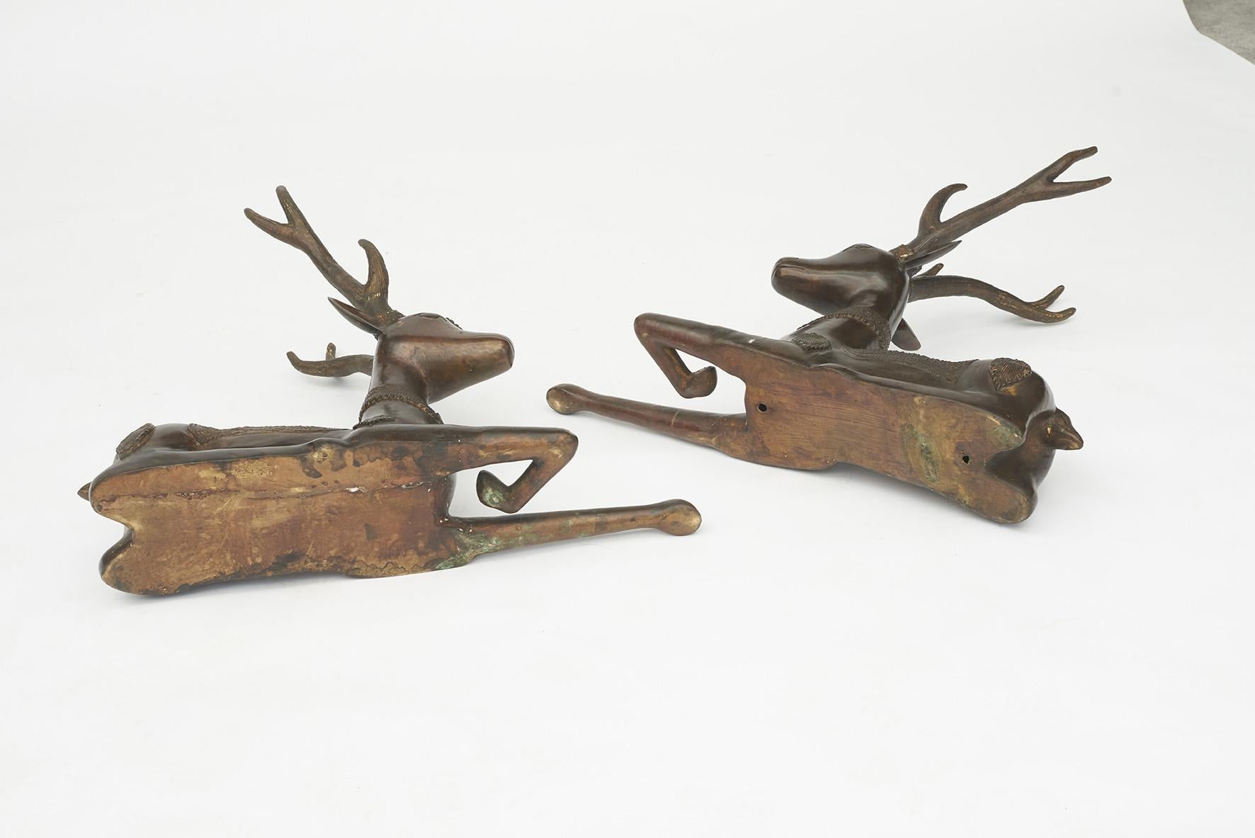 Pair of Lying Deer Sculptures 7