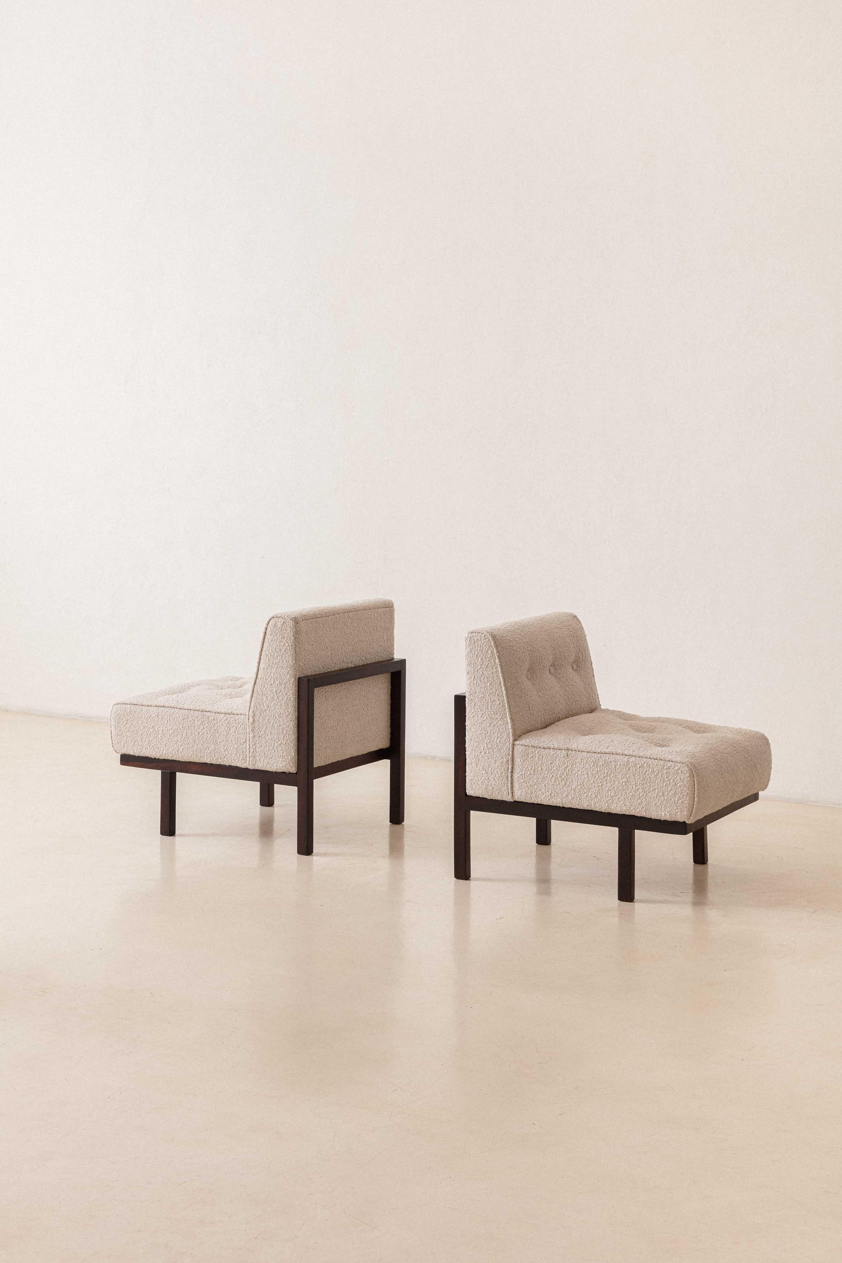 Mid-20th Century Pair of M1 Armchairs by Brazilian Company Branco & Preto, Midcentury, 1952 For Sale