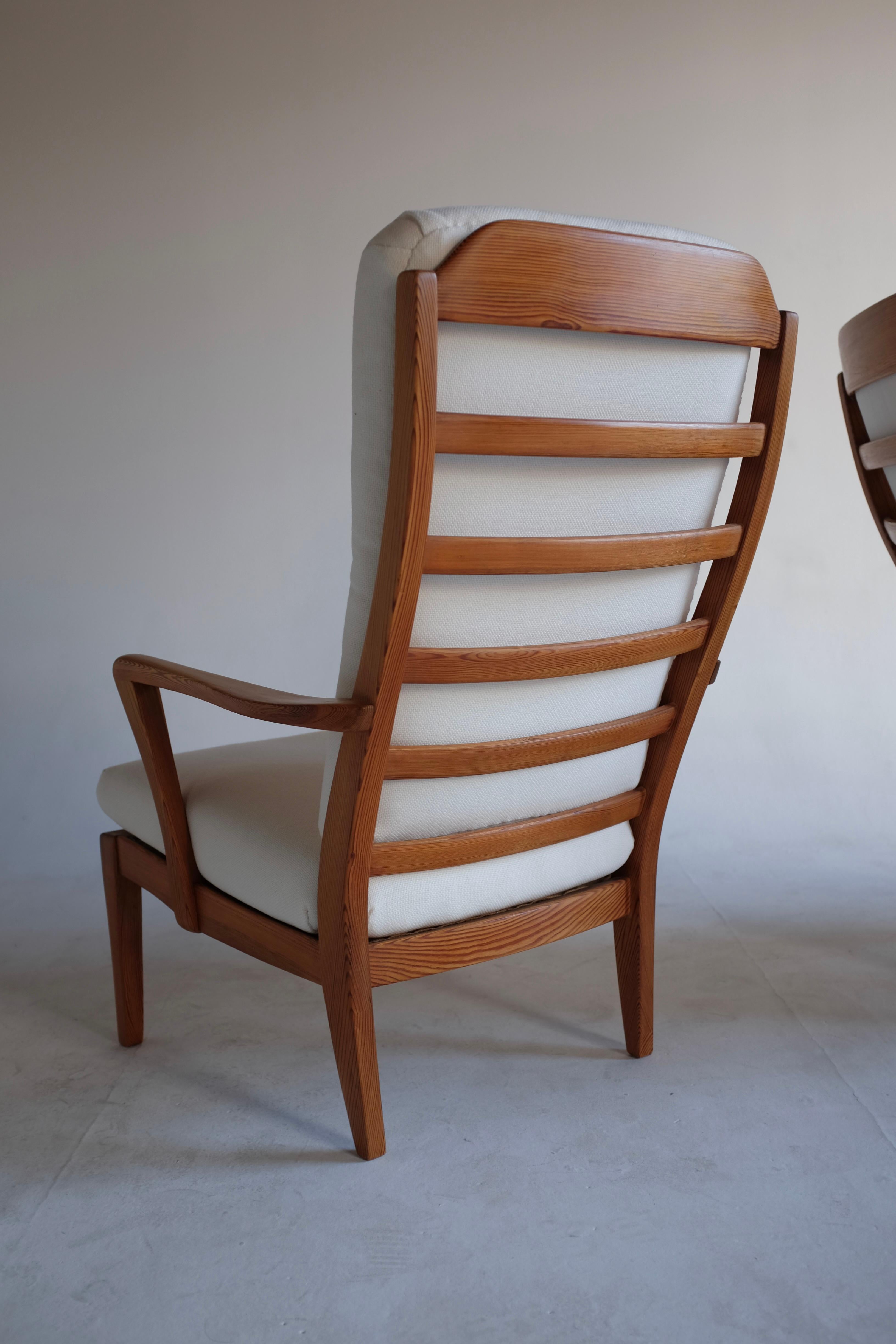 Pair of Mabulator High Back chairs by Carl Malmsten Lana en venta