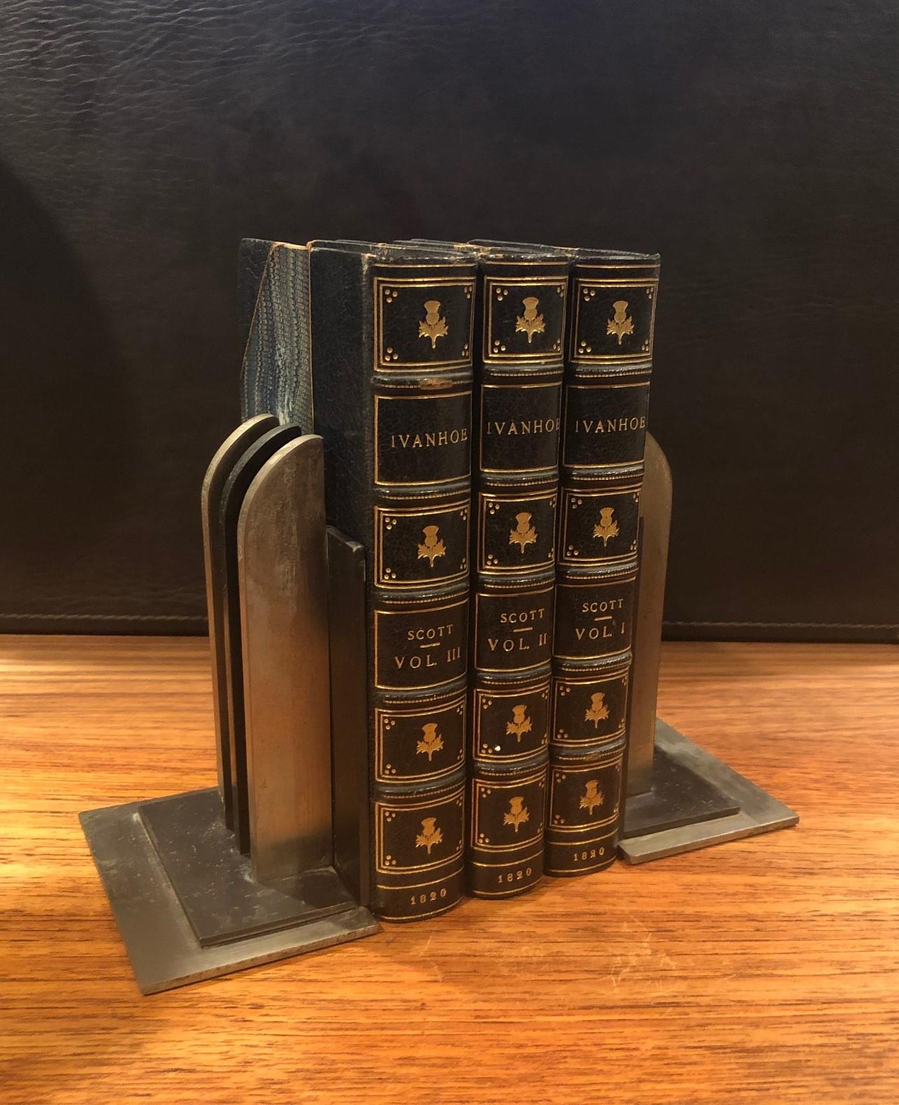 Pair of Machine Age Art Deco Bookends by Walter Von Nessen for Chase & Co 7
