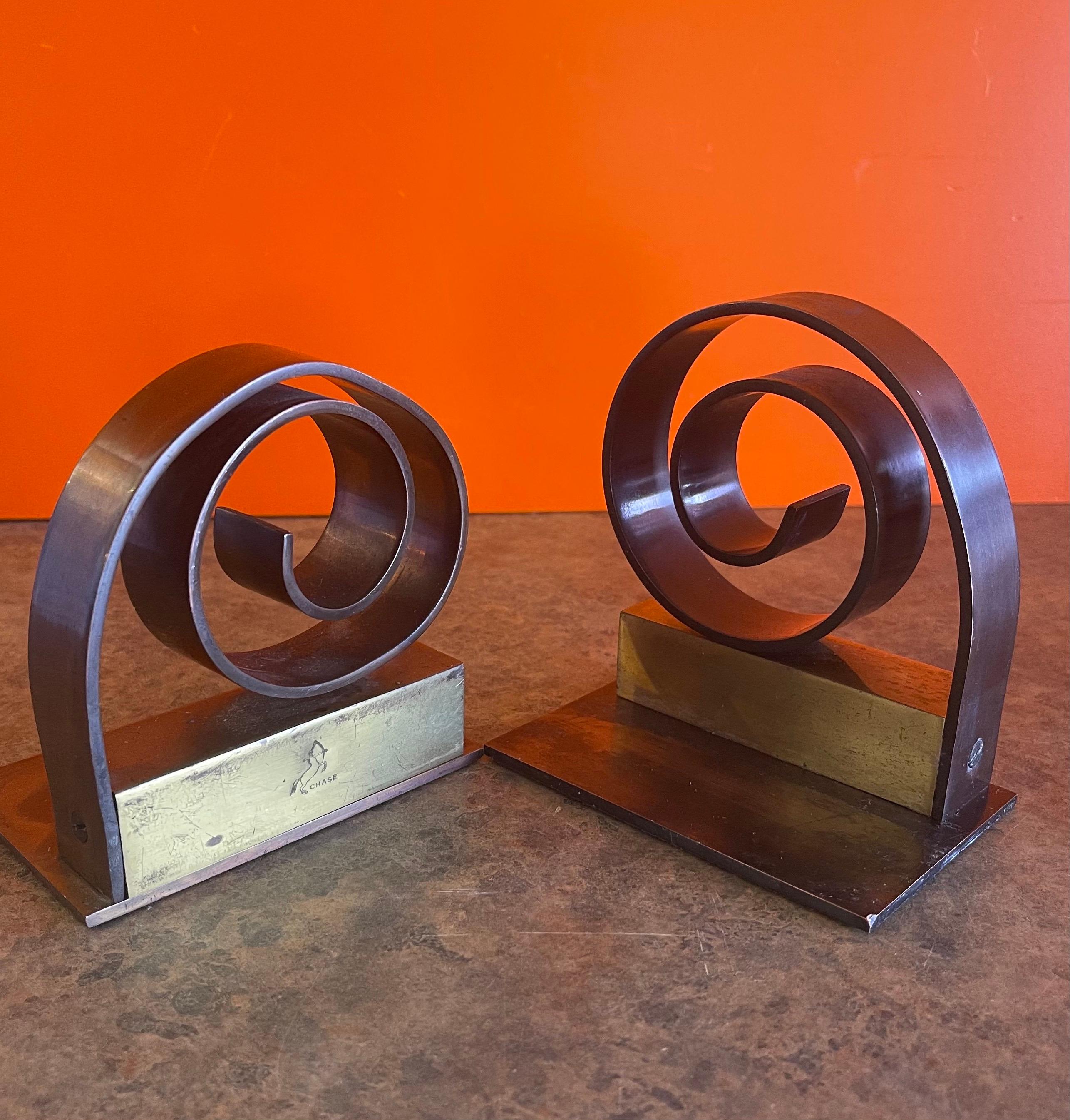 American Pair of Machine Age Art Deco Bookends by Walter Von Nessen for Chase & Co.