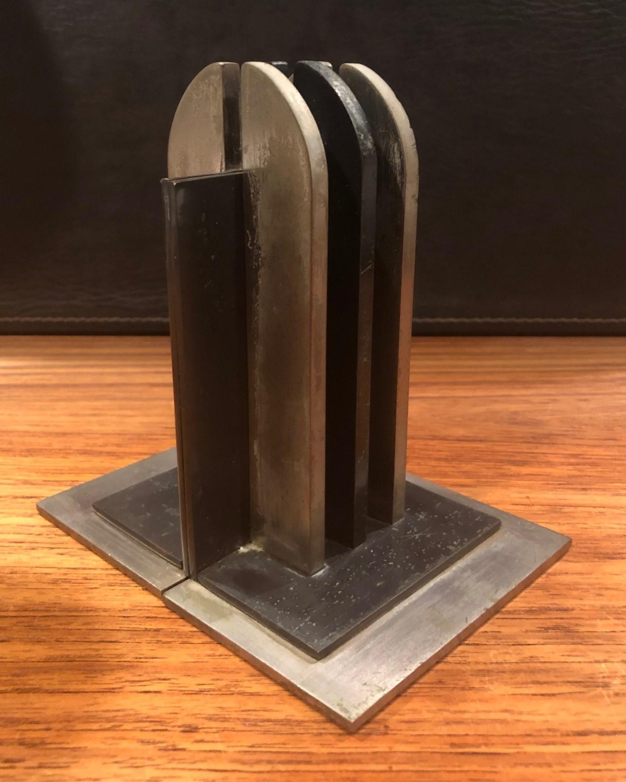 Pair of Machine Age Art Deco Bookends by Walter Von Nessen for Chase & Co 3