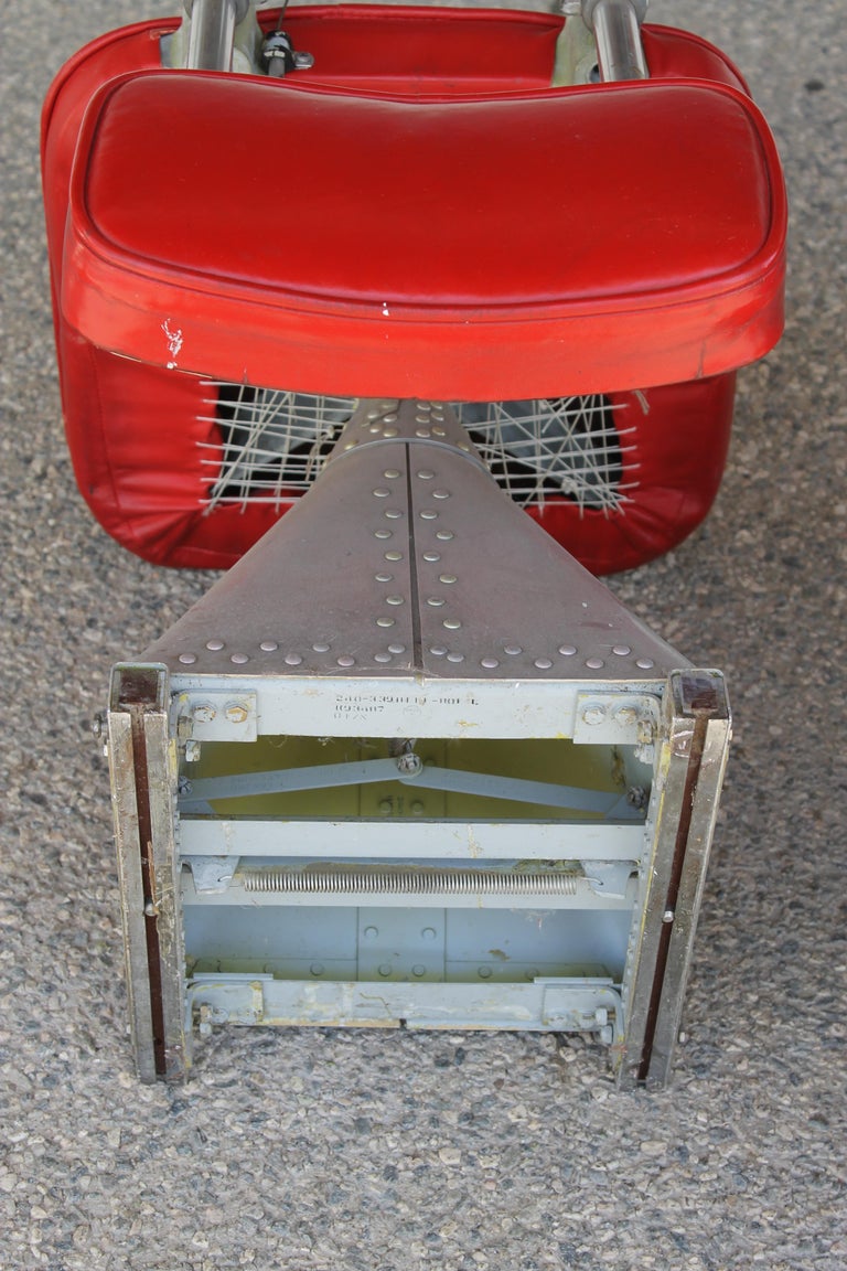 Pair of Machine Age Collapsible Airline Chairs For Sale at 1stDibs