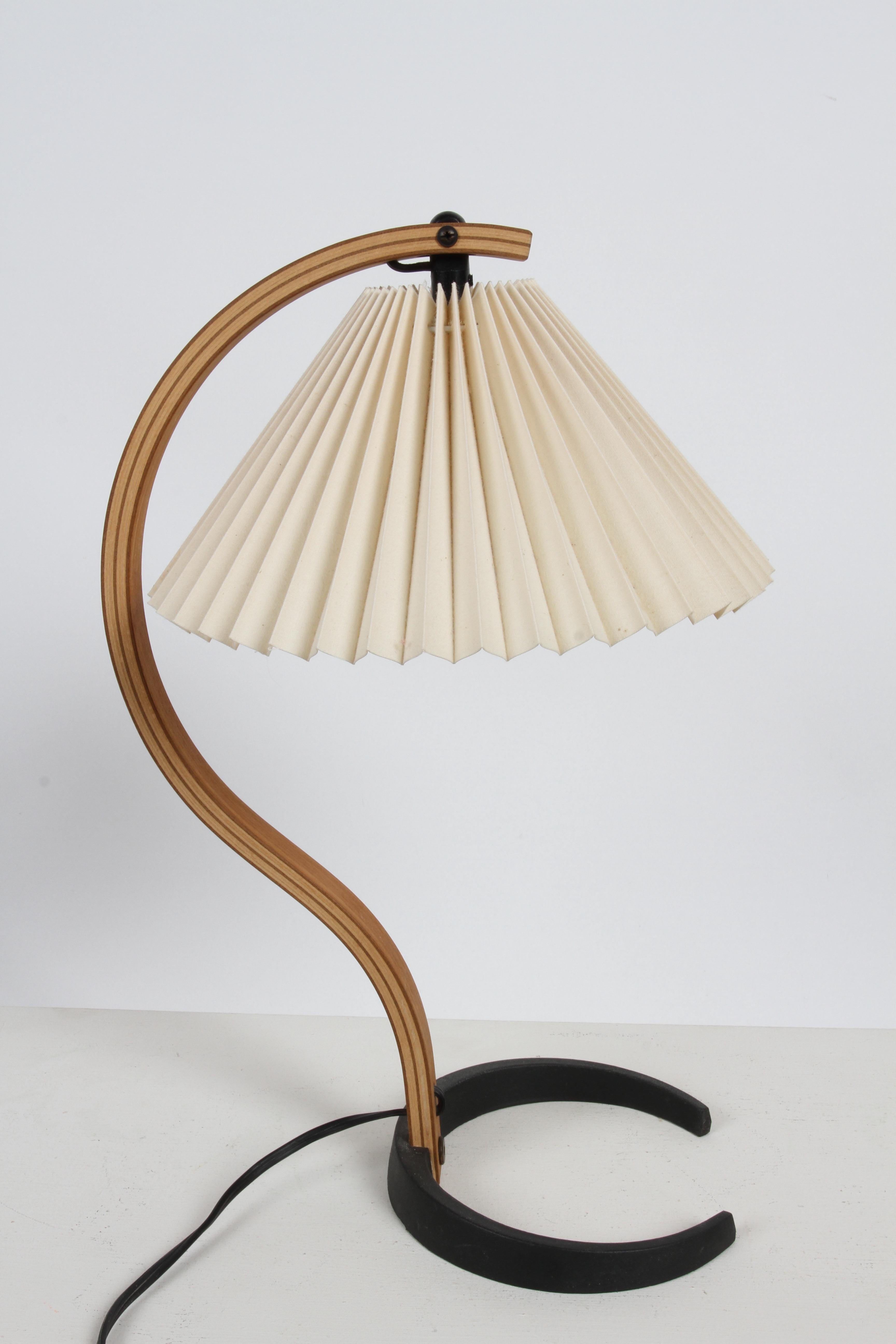 Metal Pair of Mads - Caprani Denmark 1970s Timberline Bentwood Model 841 Table Lamps  For Sale